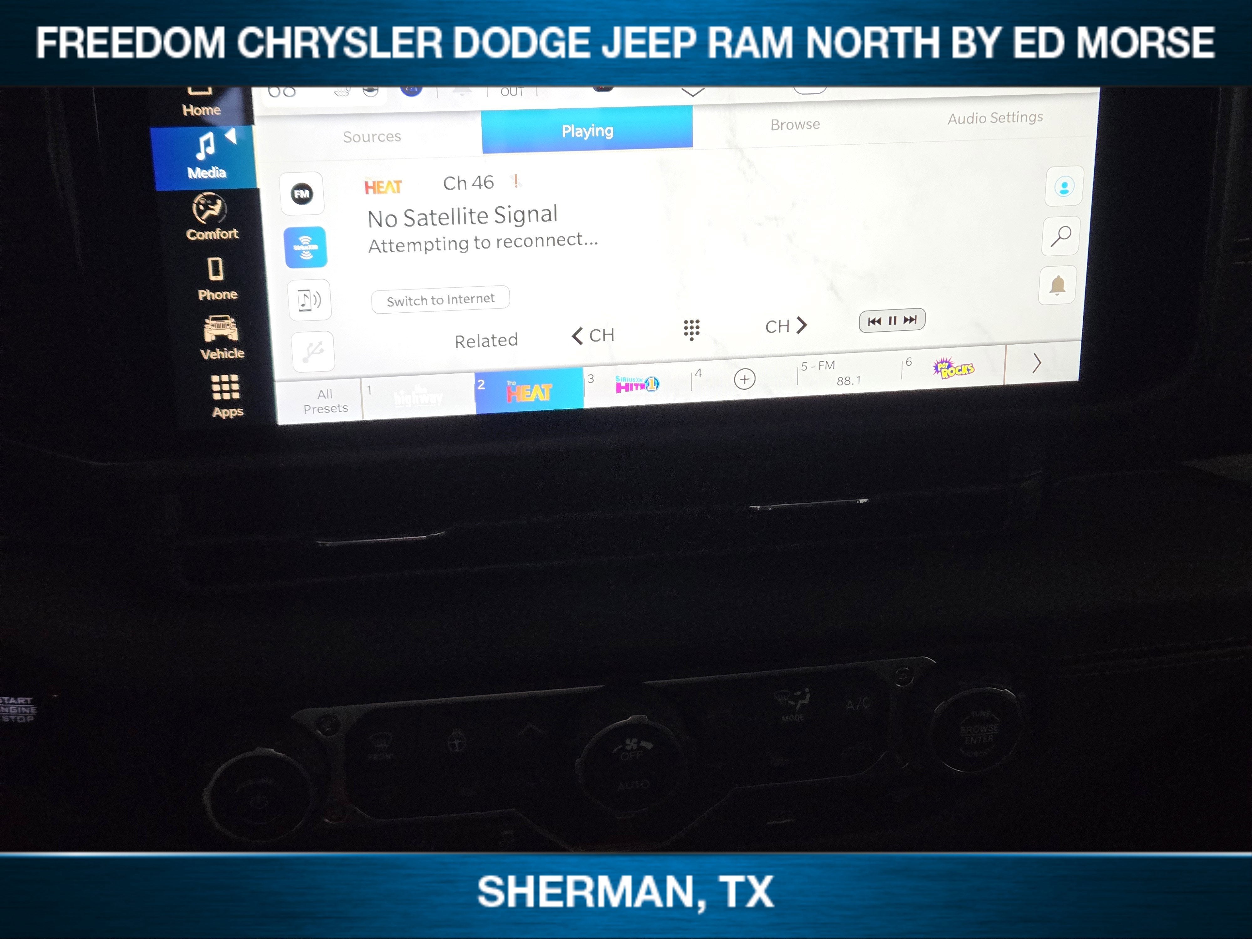 2026 Jeep Gladiator GLADIATOR SAHARA 4X4