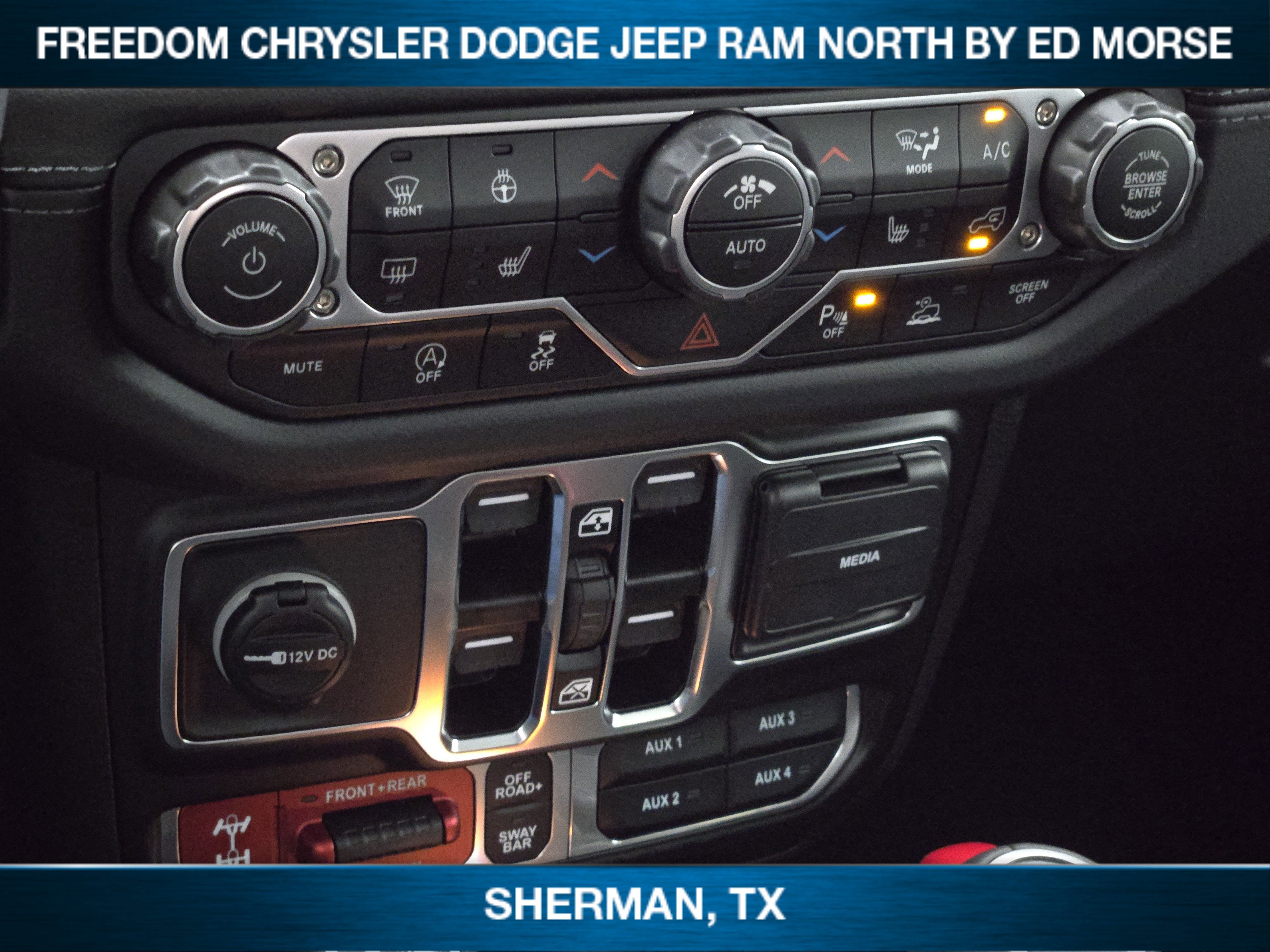 2025 Jeep Gladiator GLADIATOR RUBICON X 4X4