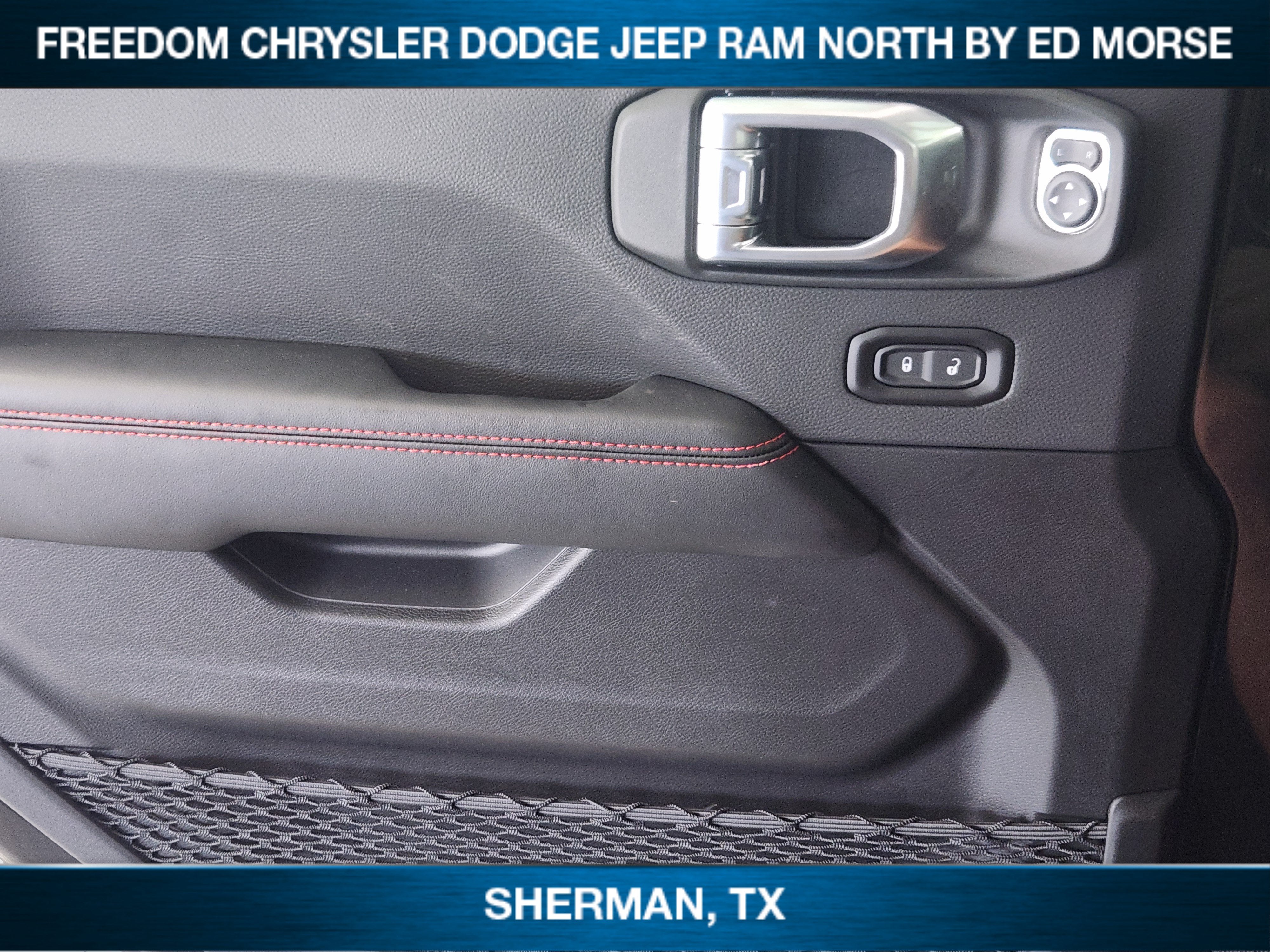 2026 Jeep Gladiator GLADIATOR SHADOW OPS 4X4