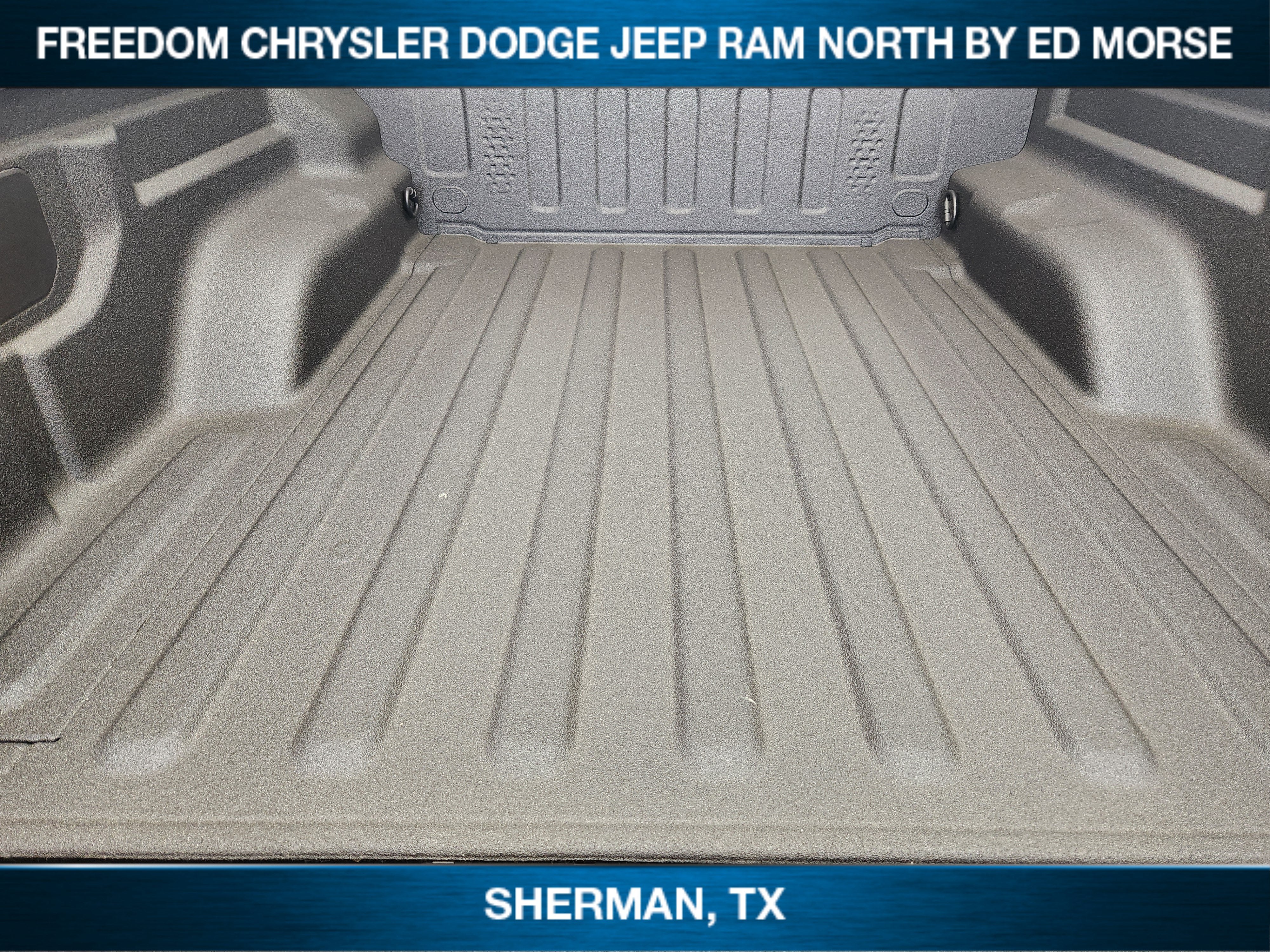 2026 Jeep Gladiator GLADIATOR SHADOW OPS 4X4