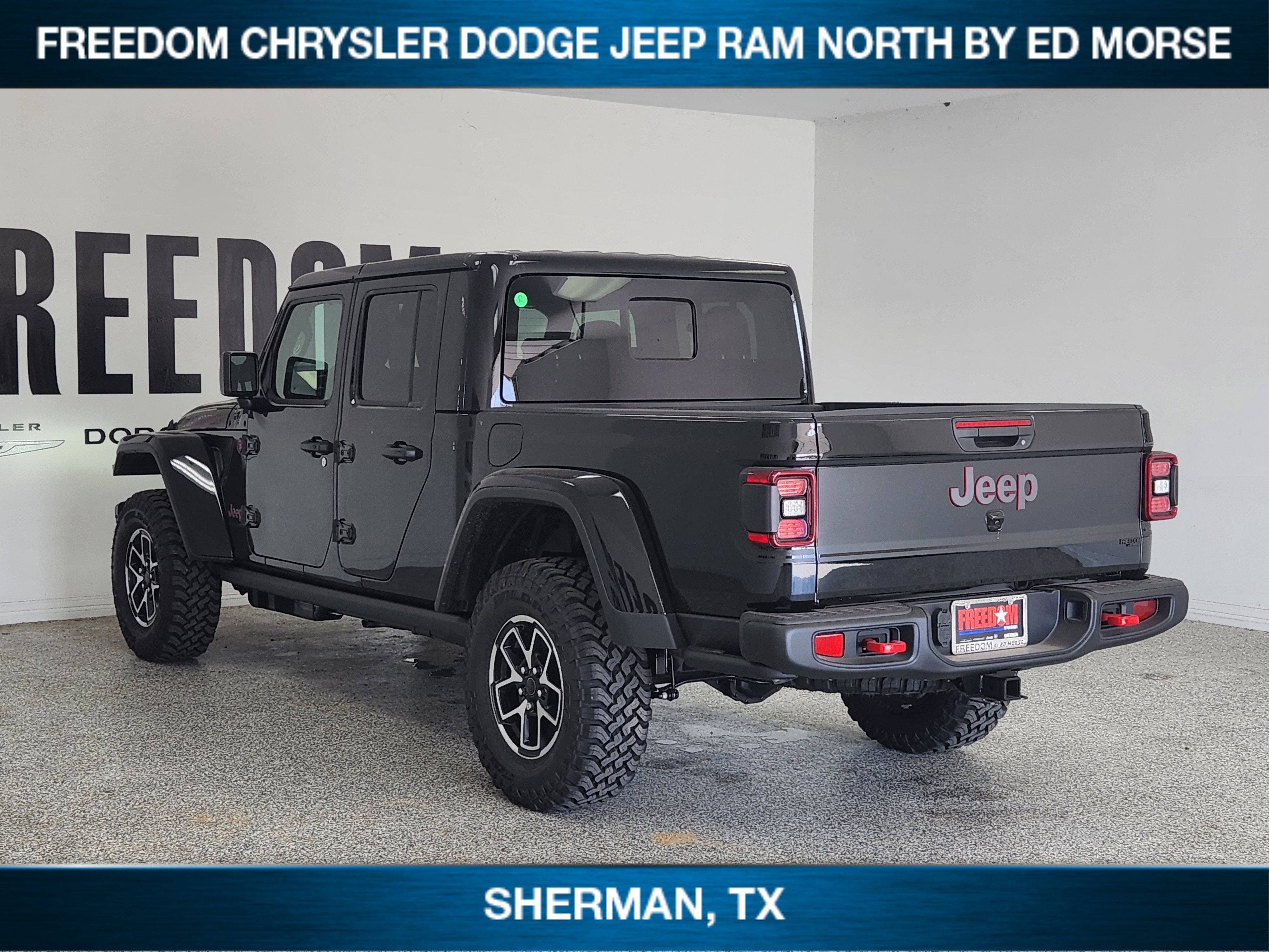 2026 Jeep Gladiator GLADIATOR SHADOW OPS 4X4