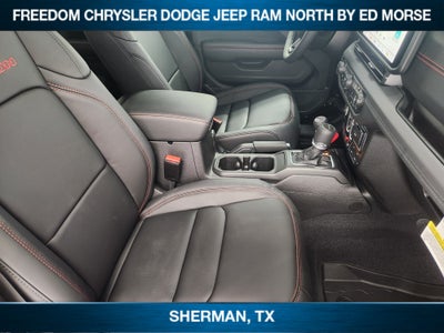 2026 Jeep Gladiator GLADIATOR SHADOW OPS 4X4