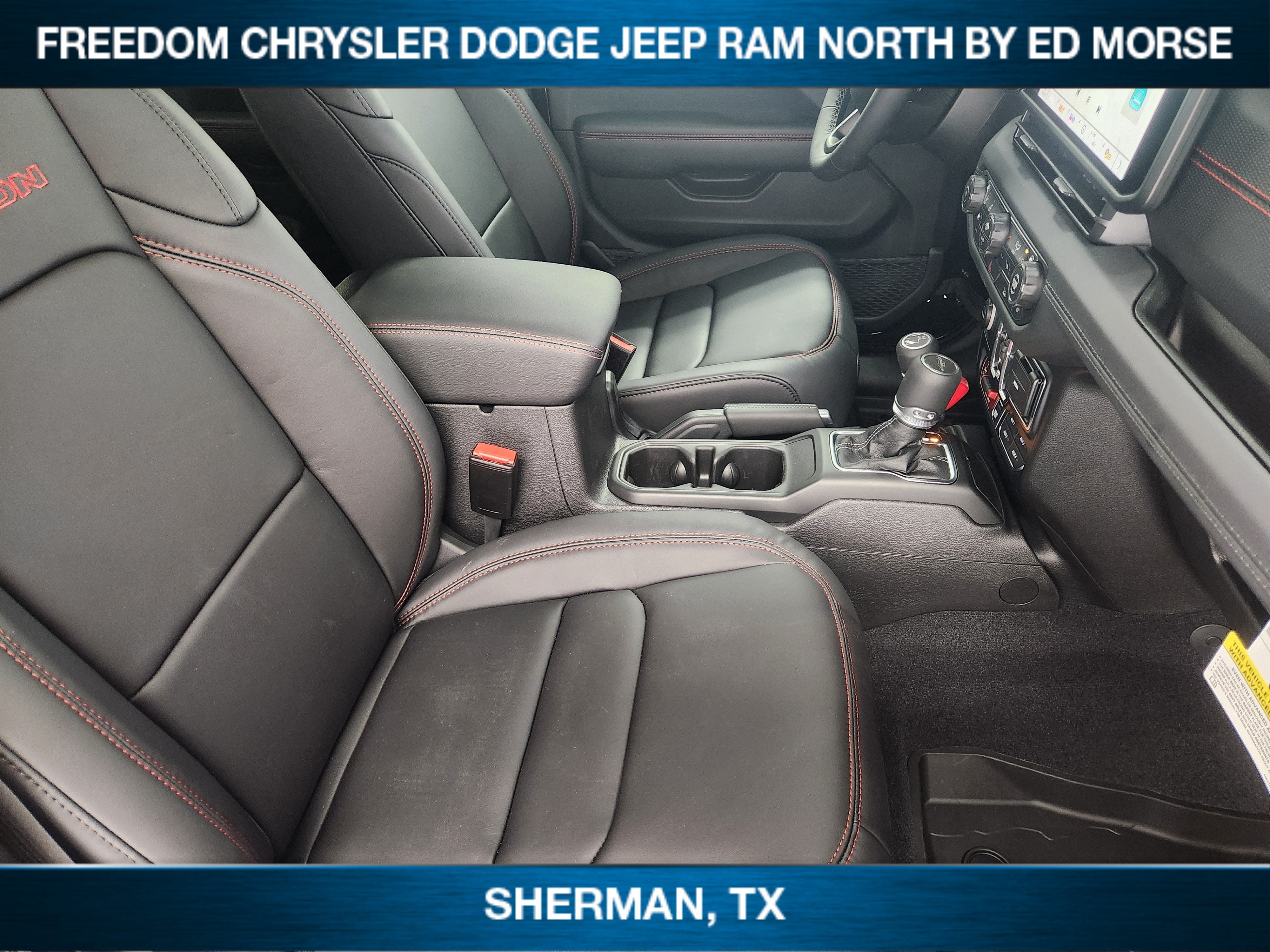 2026 Jeep Gladiator GLADIATOR SHADOW OPS 4X4