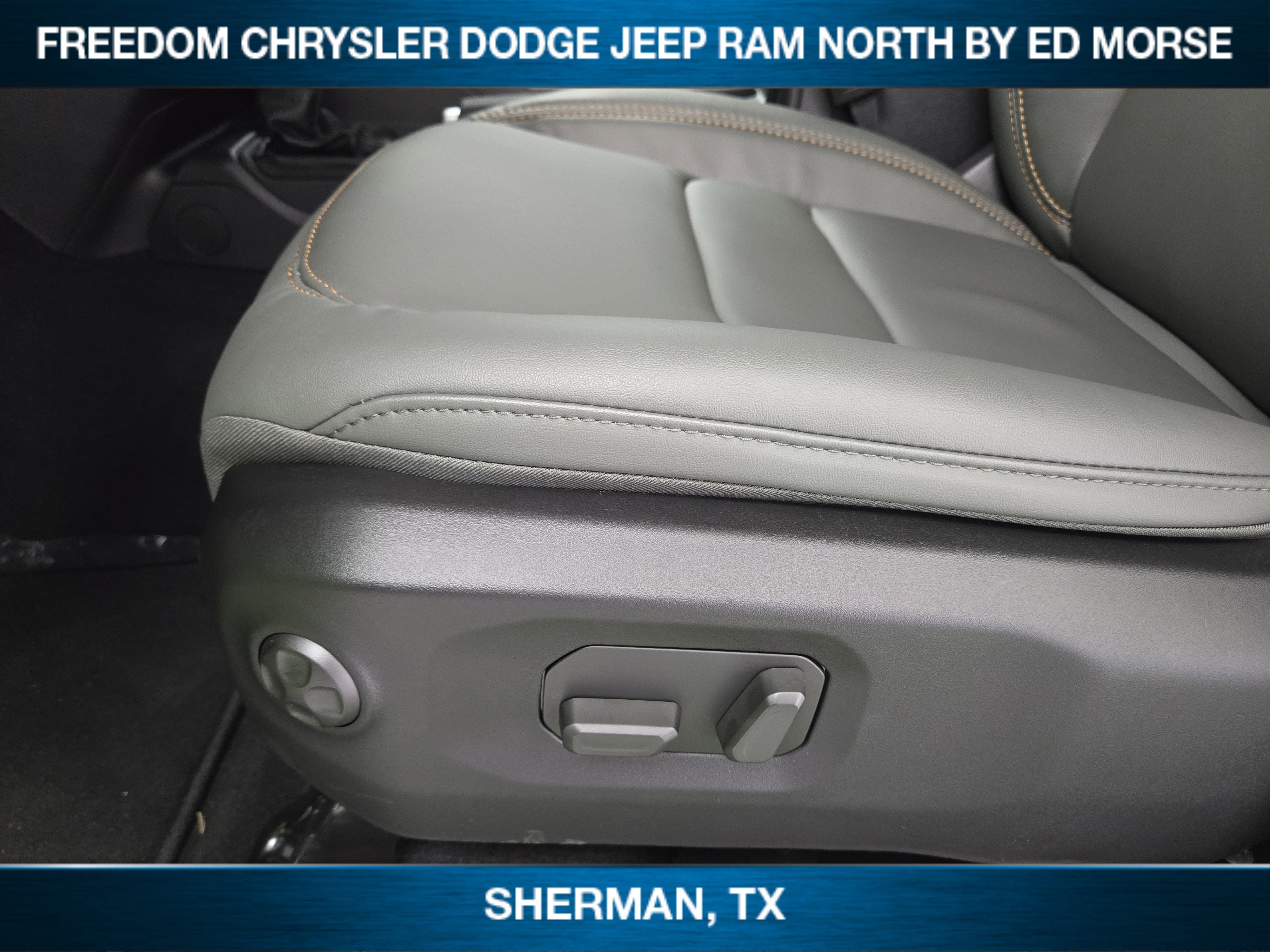 2025 Jeep Gladiator GLADIATOR MOJAVE 4X4