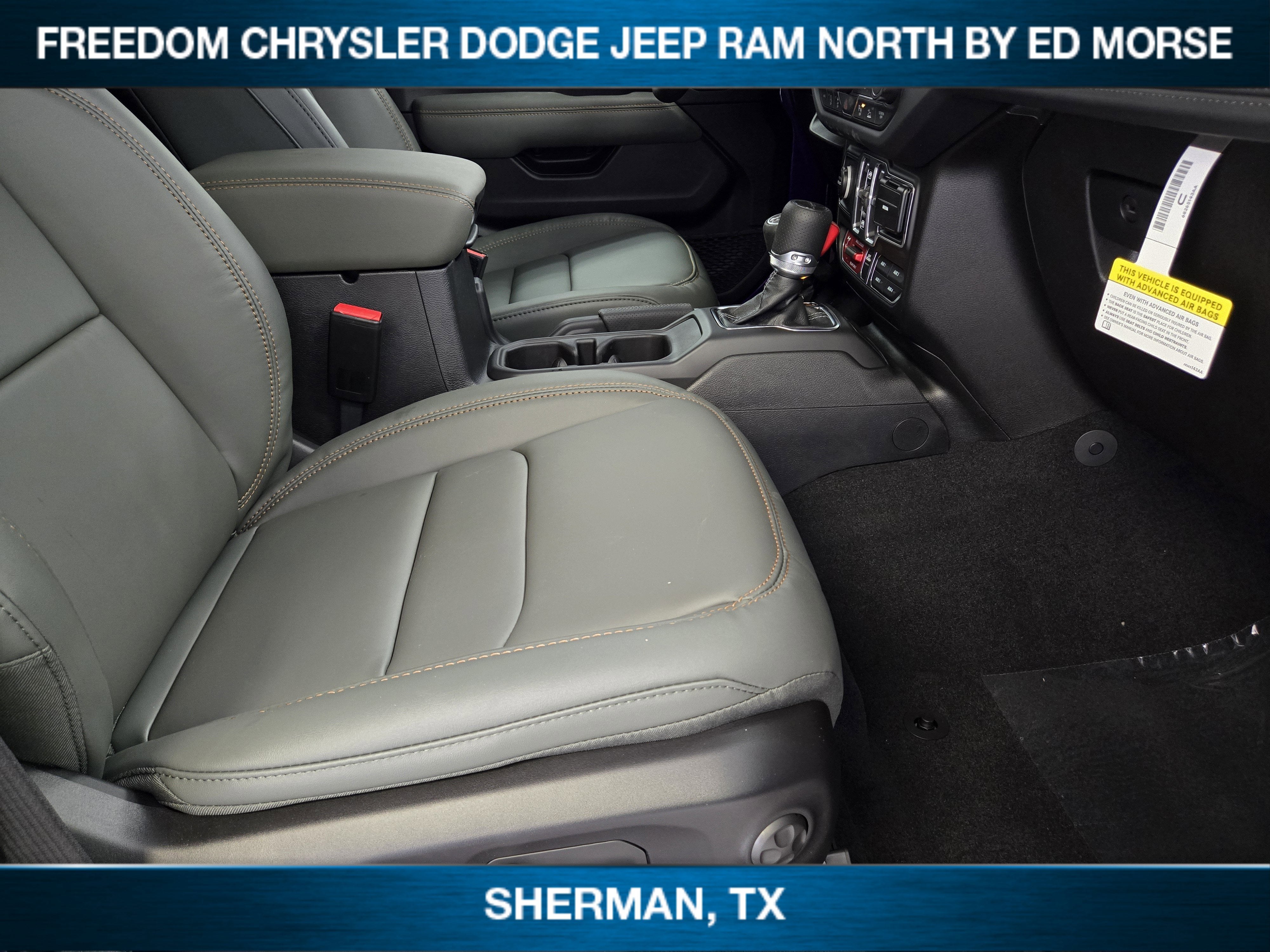 2026 Jeep Gladiator GLADIATOR MOJAVE X 4X4