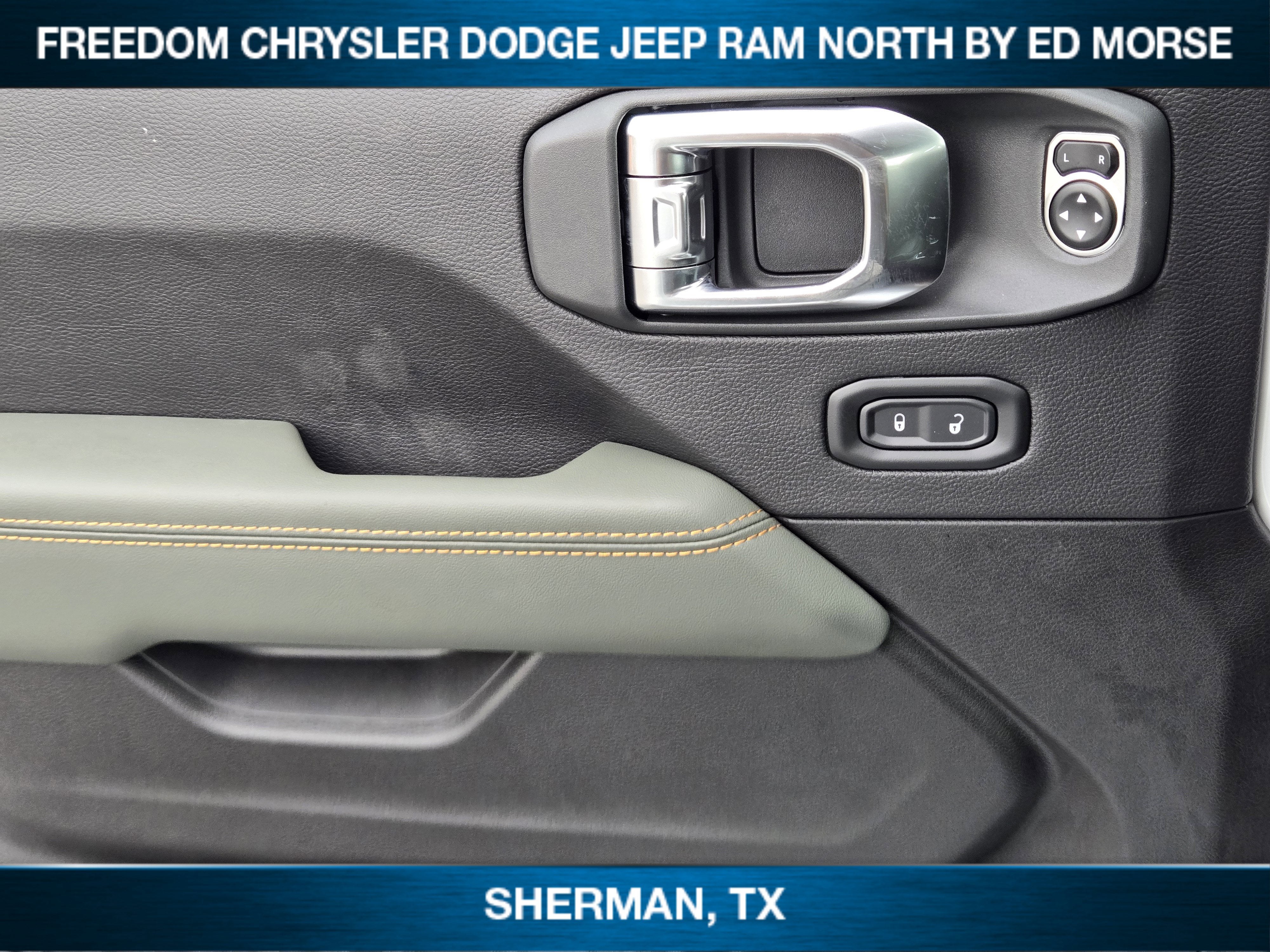 2025 Jeep Gladiator GLADIATOR MOJAVE X 4X4