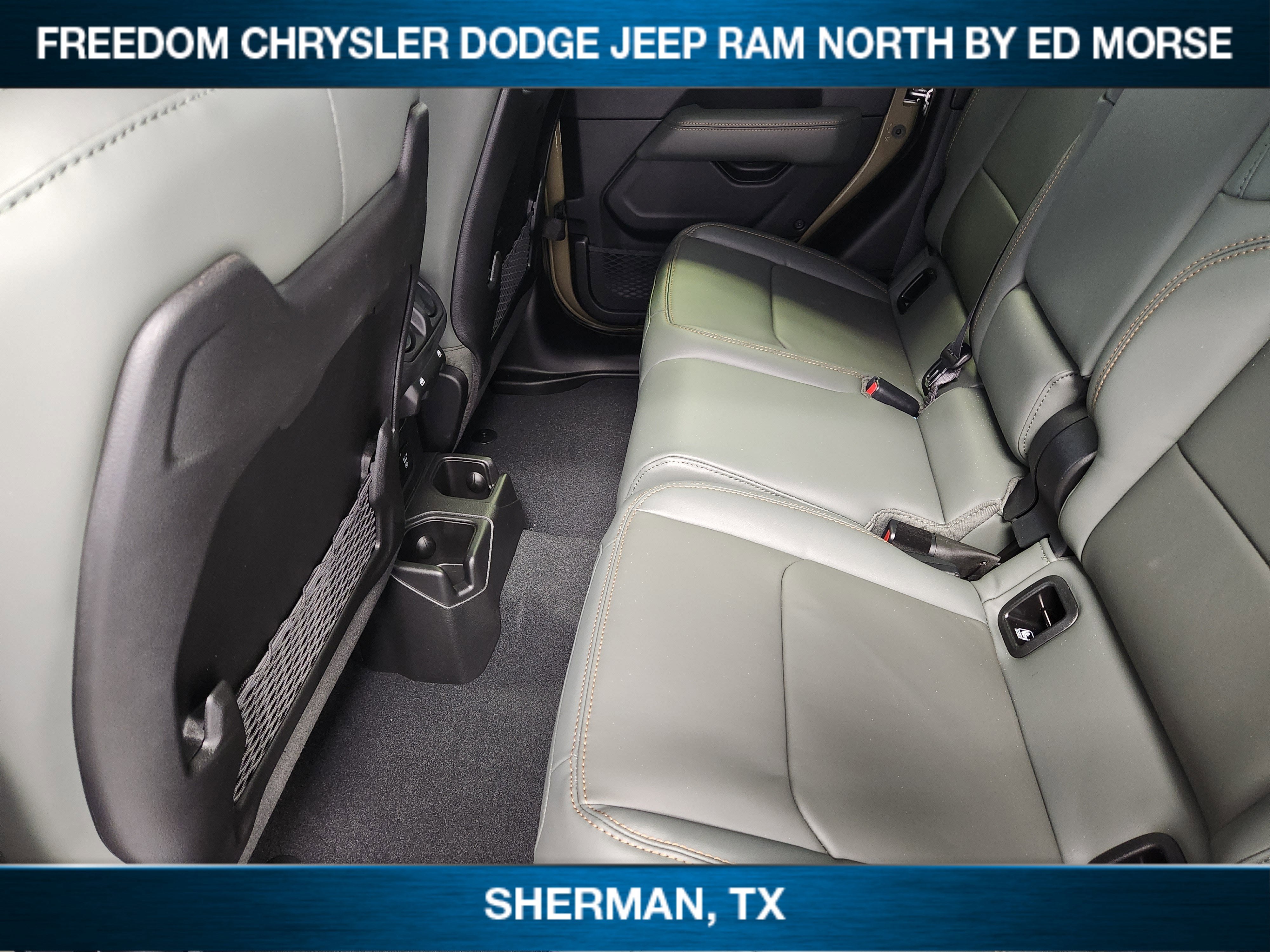 2026 Jeep Gladiator GLADIATOR MOJAVE X 4X4