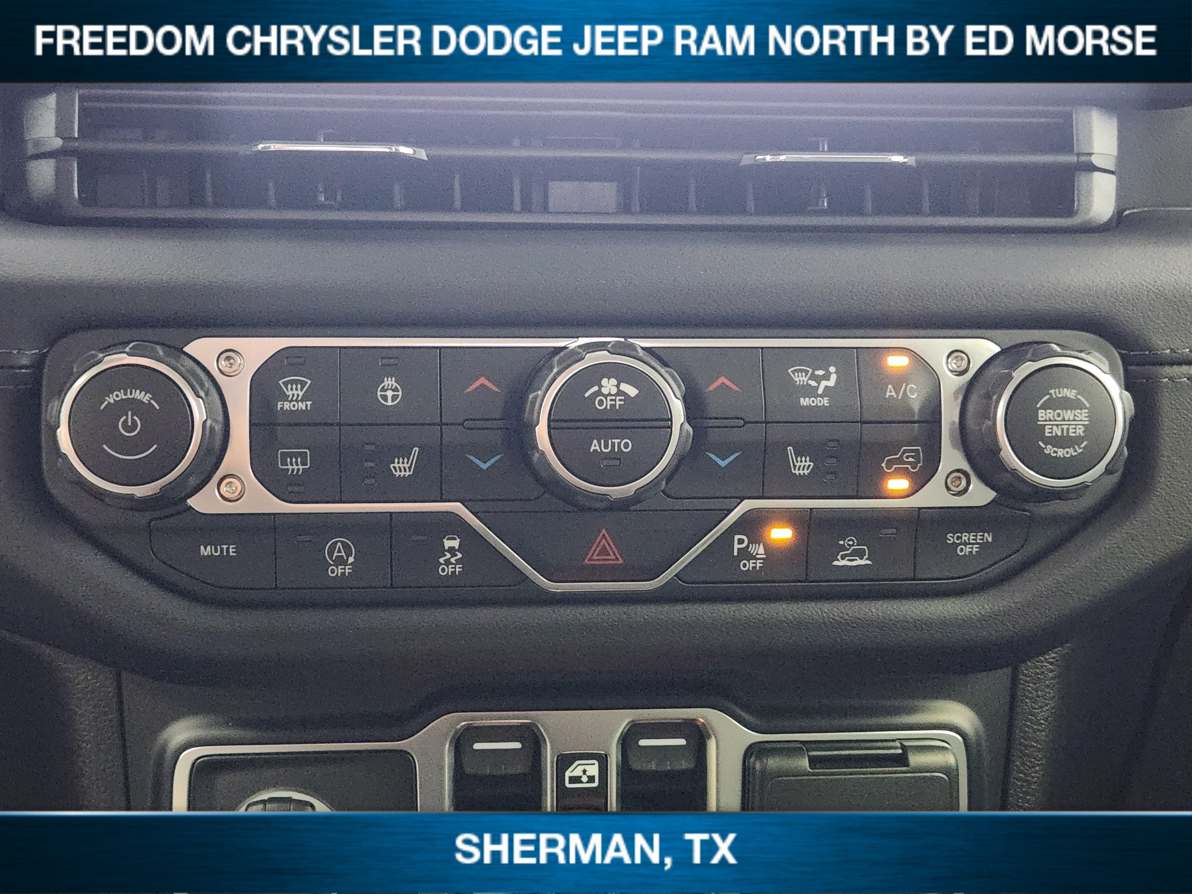 2026 Jeep Gladiator GLADIATOR MOJAVE X 4X4