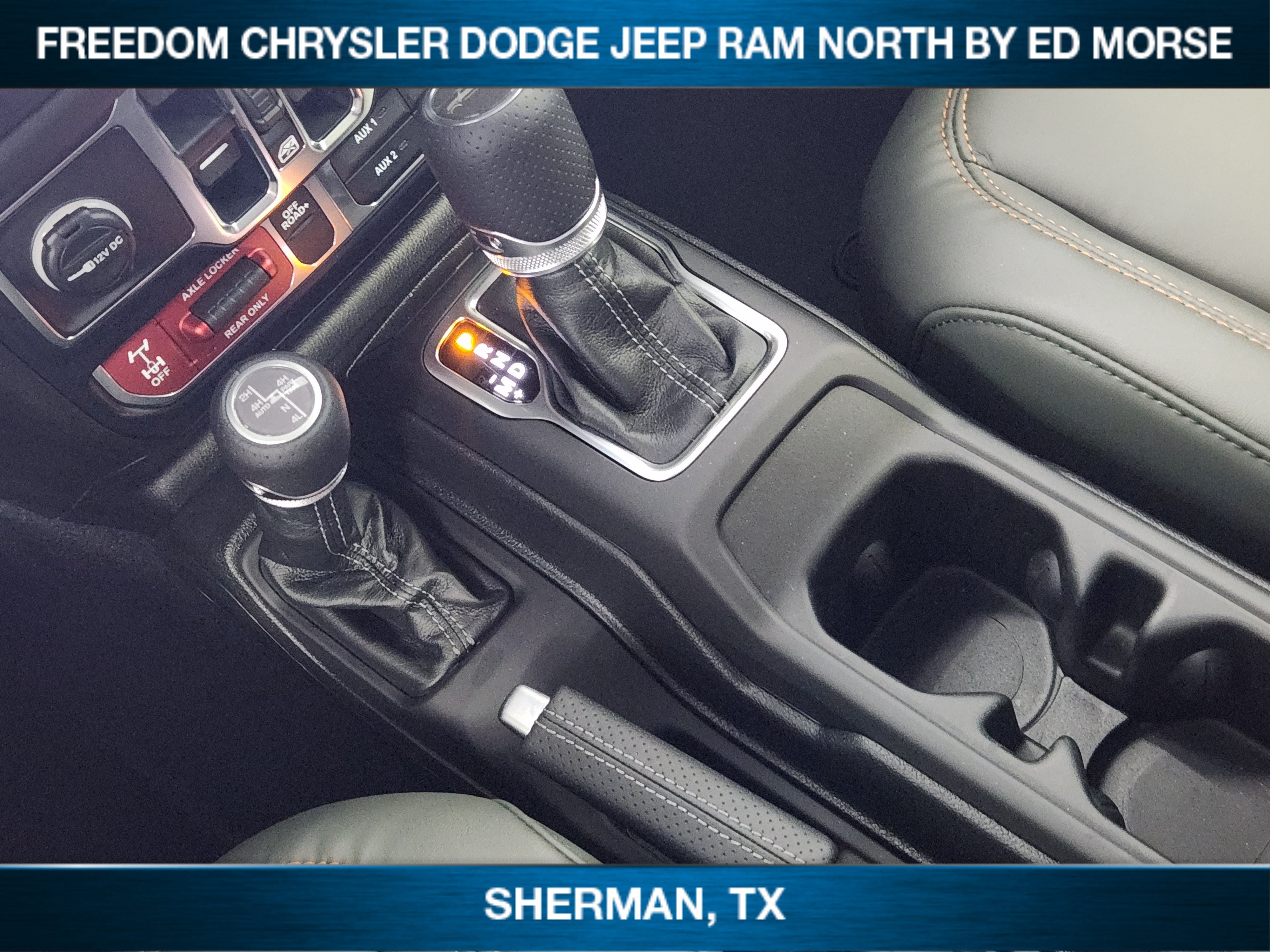 2026 Jeep Gladiator GLADIATOR MOJAVE X 4X4