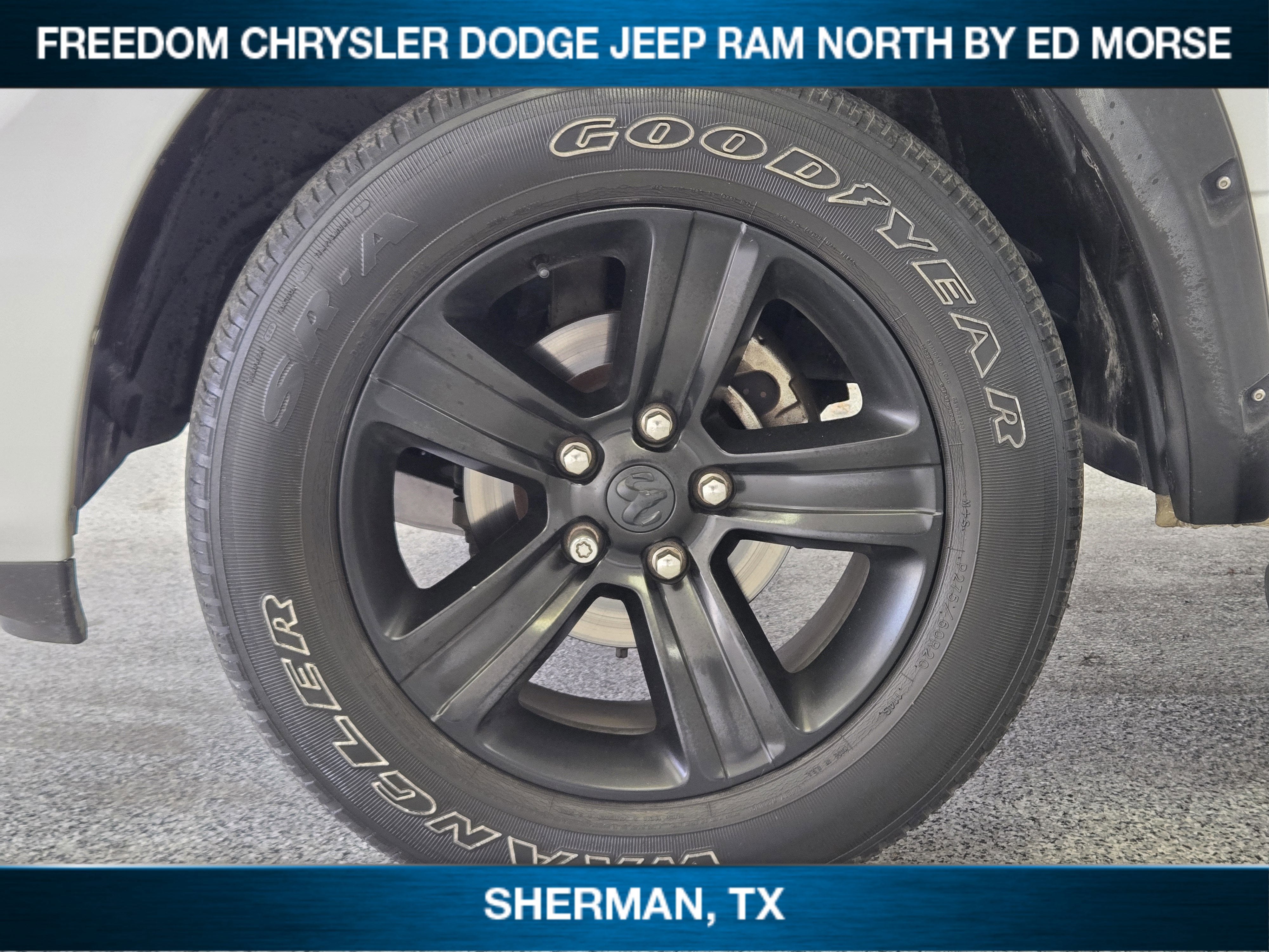 2017 RAM 1500 Night Crew Cab 4x2 5'7' Box