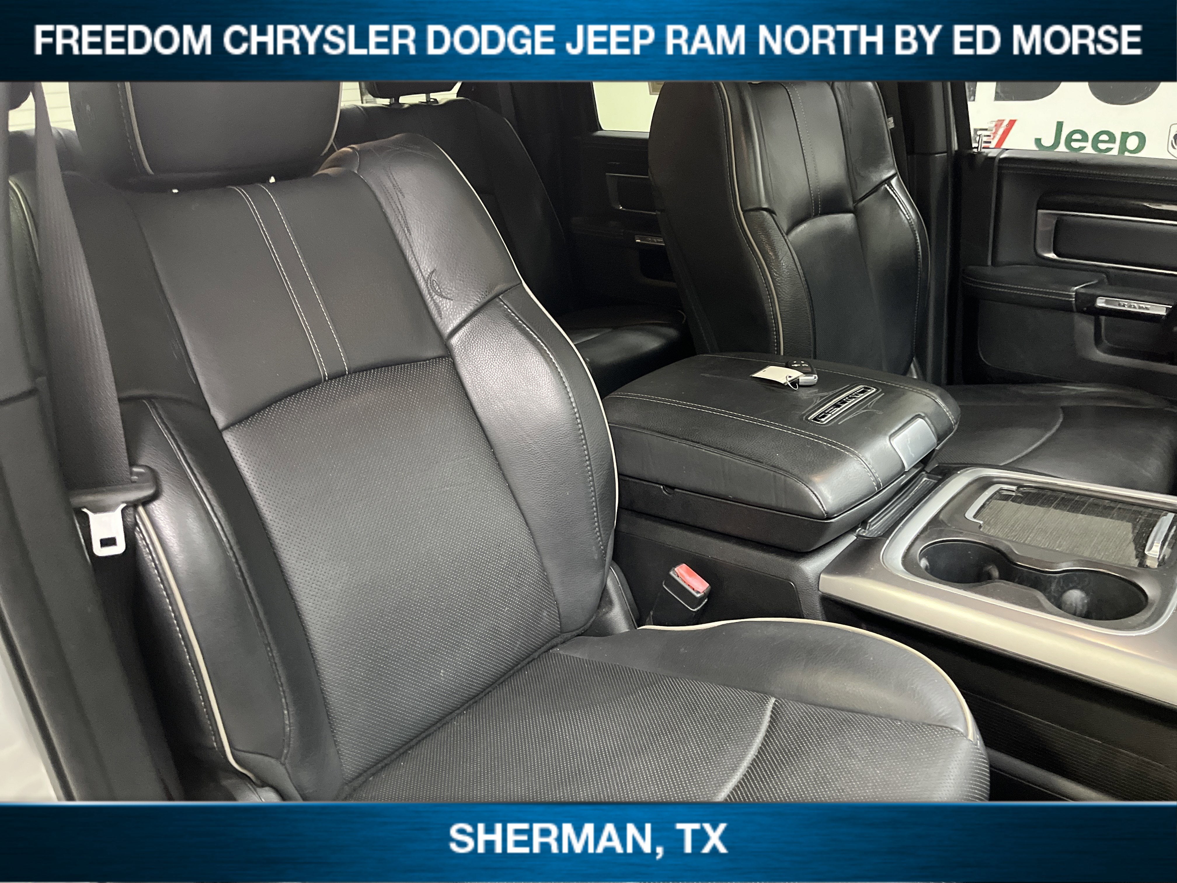 2017 RAM 1500 Limited Crew Cab 4x4 5'7' Box