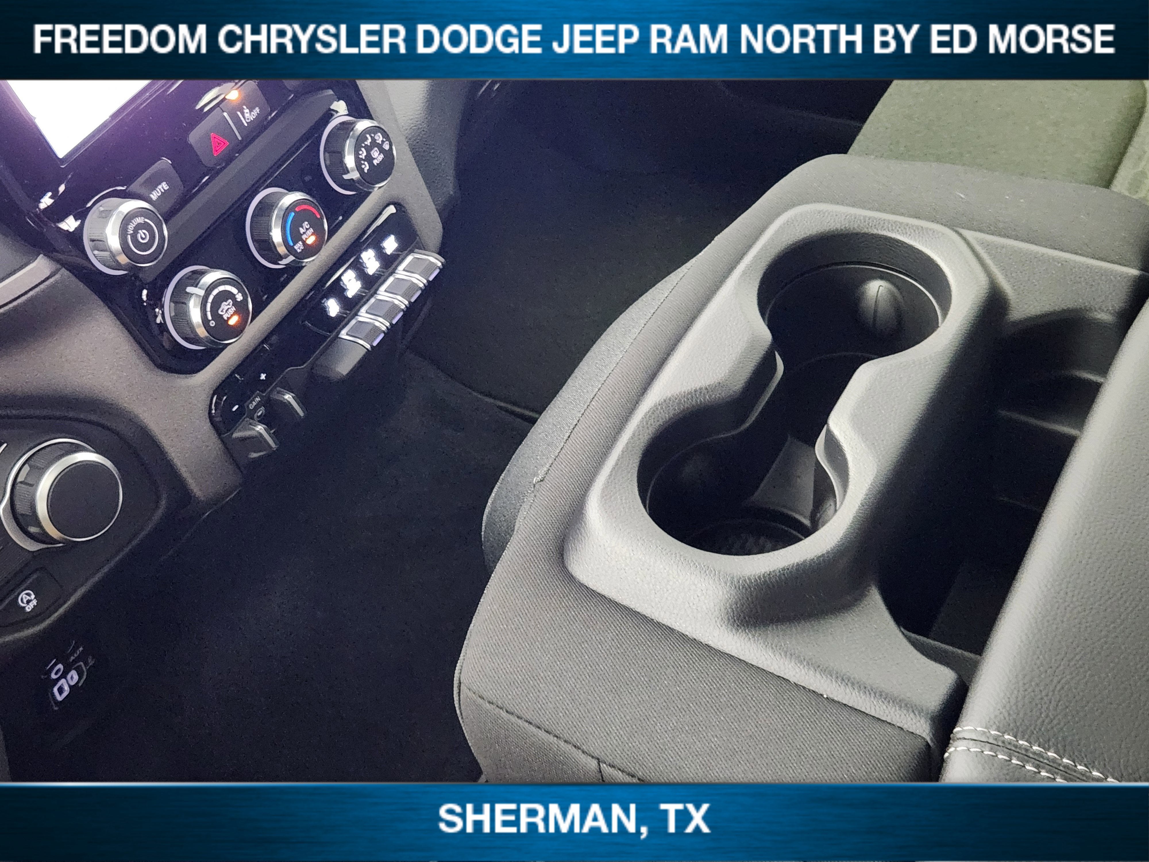 2026 RAM Ram 1500 RAM 1500 EXPRESS QUAD CAB 4X2 6'4' BOX