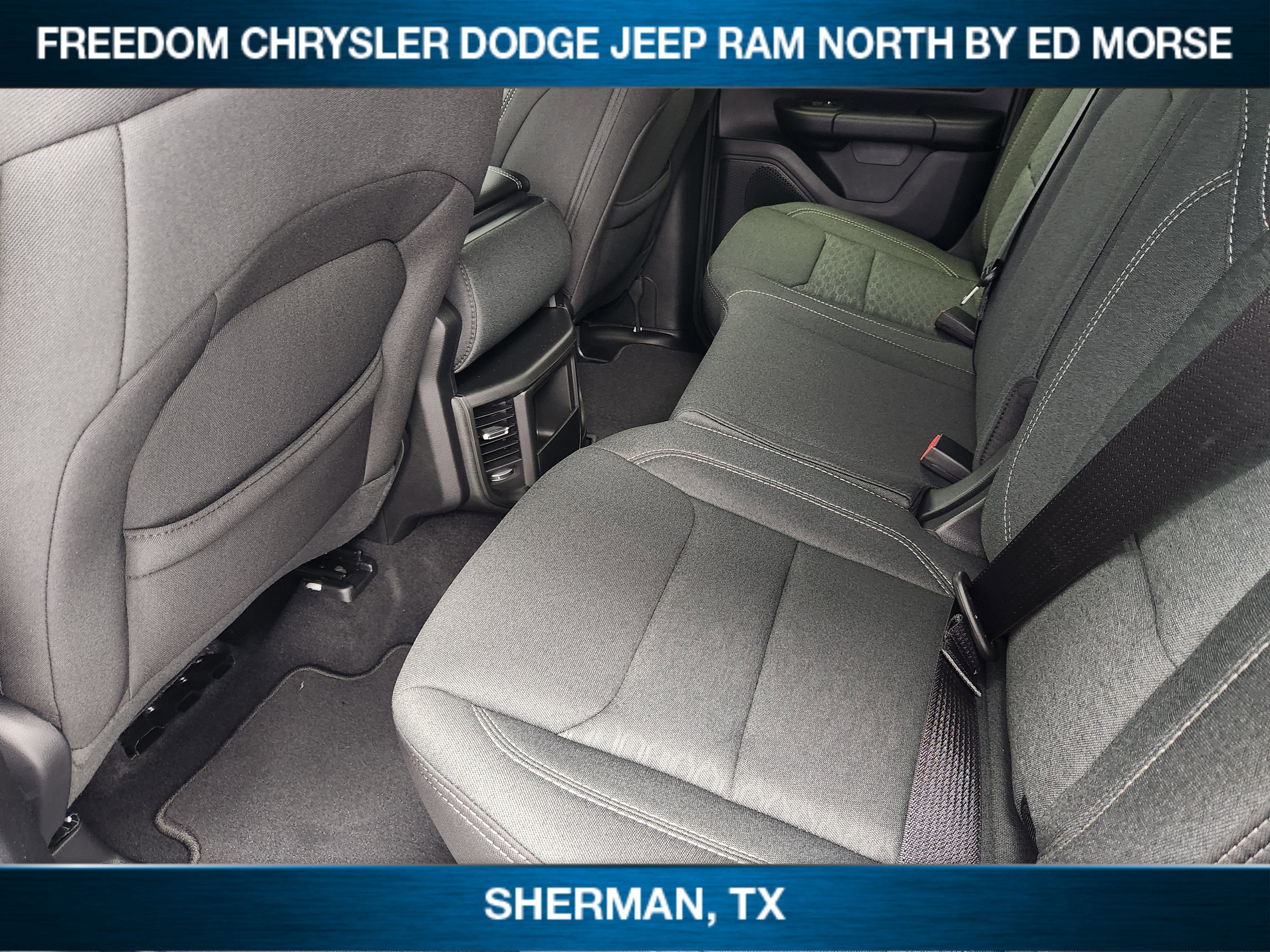 2026 RAM Ram 1500 RAM 1500 EXPRESS QUAD CAB 4X2 6'4' BOX