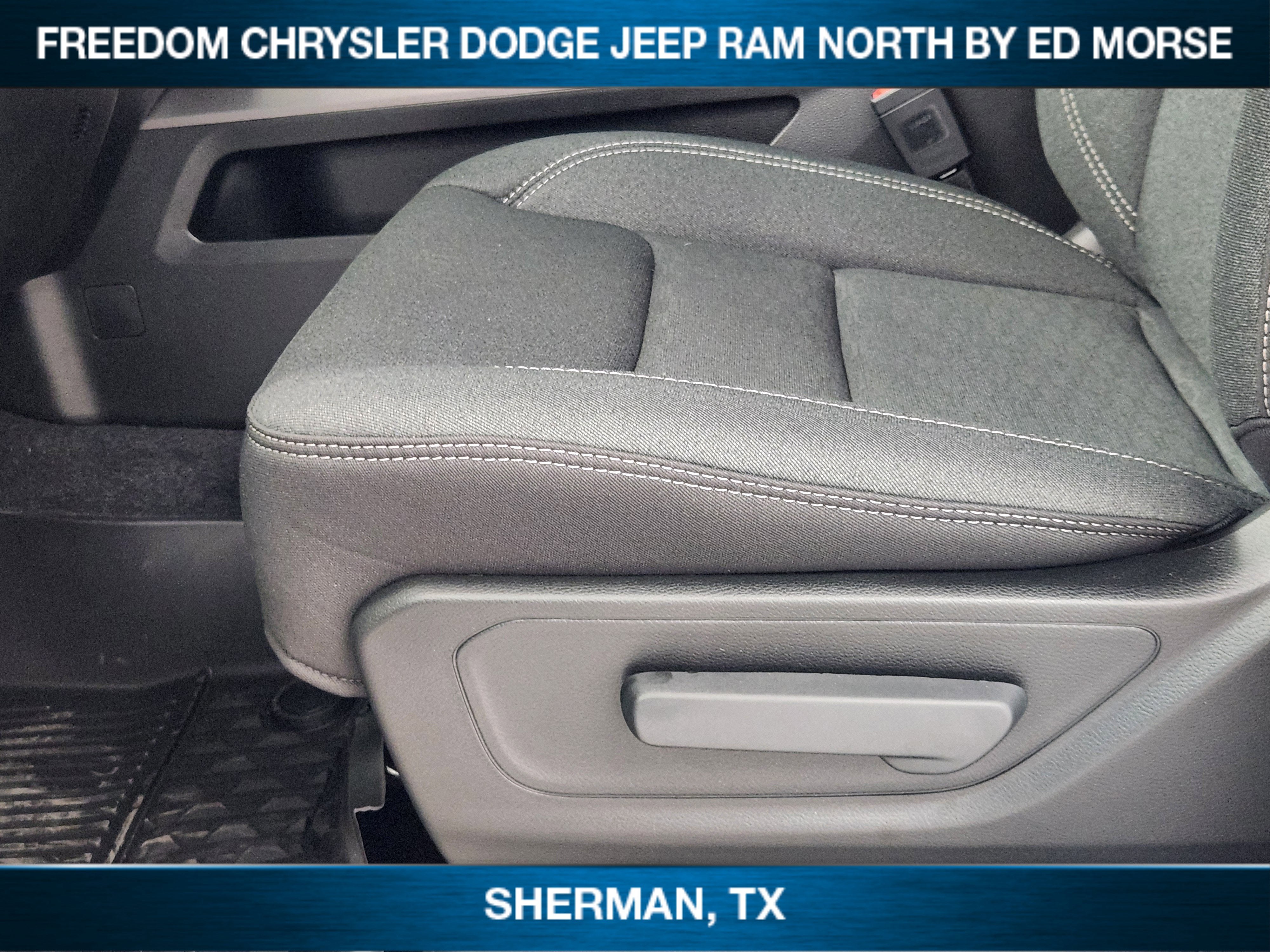 2026 RAM Ram 1500 RAM 1500 LONE STAR CREW CAB 4X2 5'7' BOX