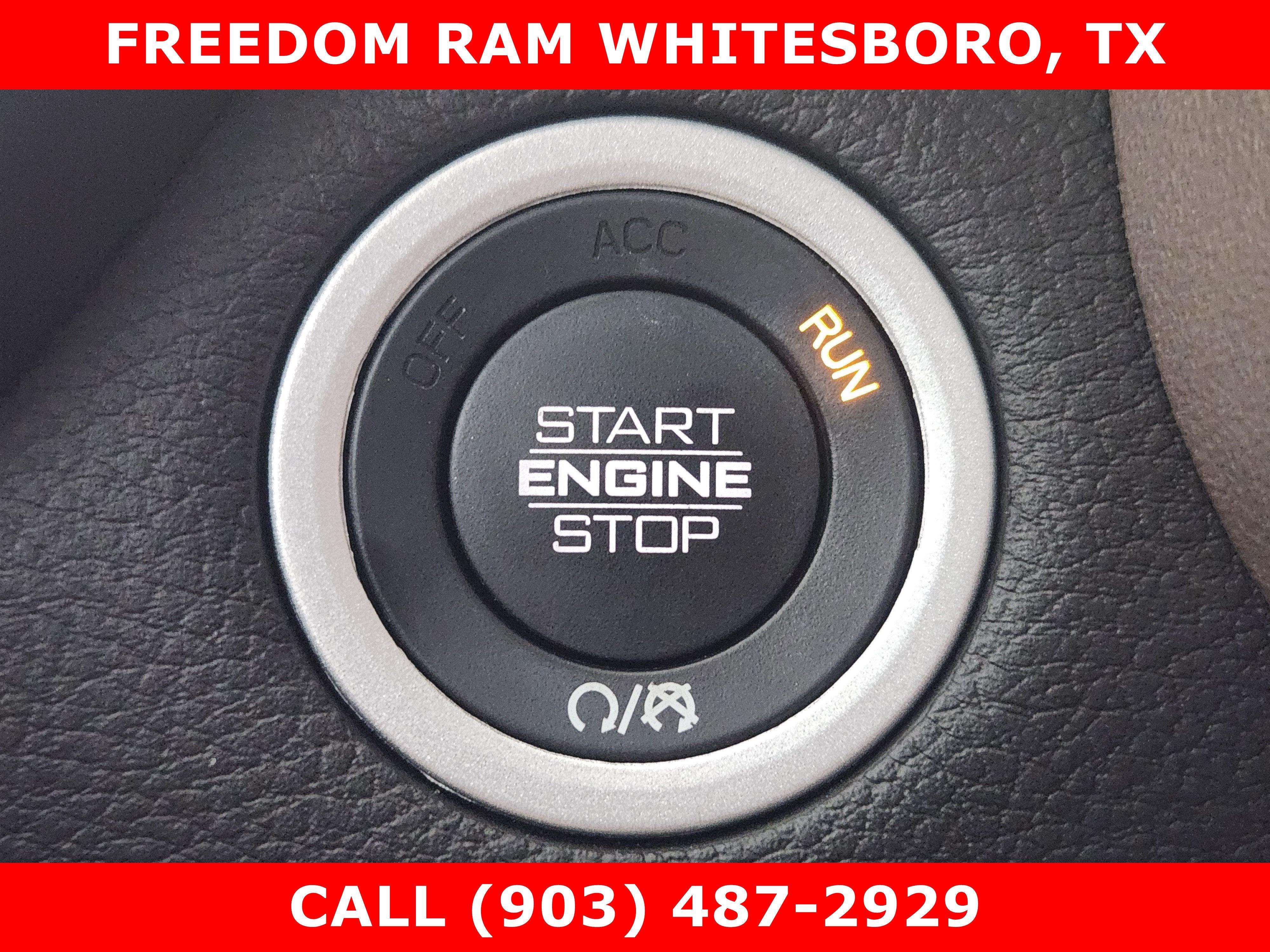 2022 RAM 1500 Laramie Crew Cab 4x2 5'7' Box