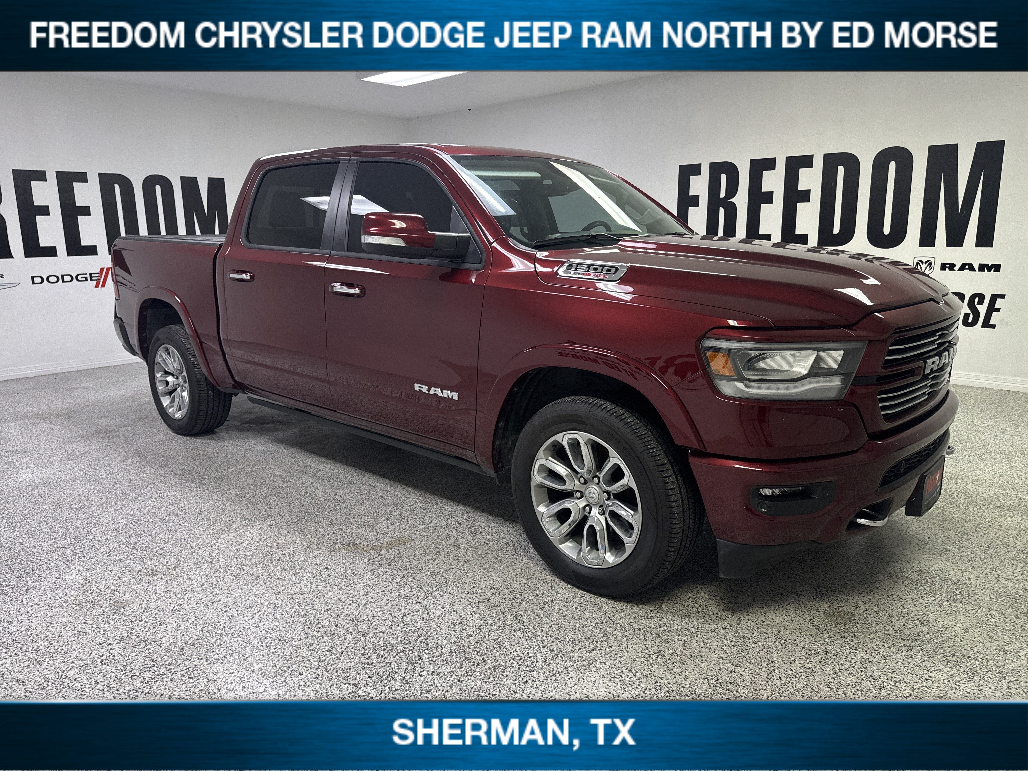 2022 RAM 1500 Laramie Crew Cab 4x2 5'7' Box
