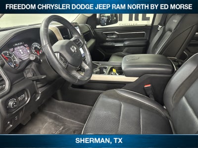 2022 RAM 1500 Laramie Crew Cab 4x2 5'7' Box