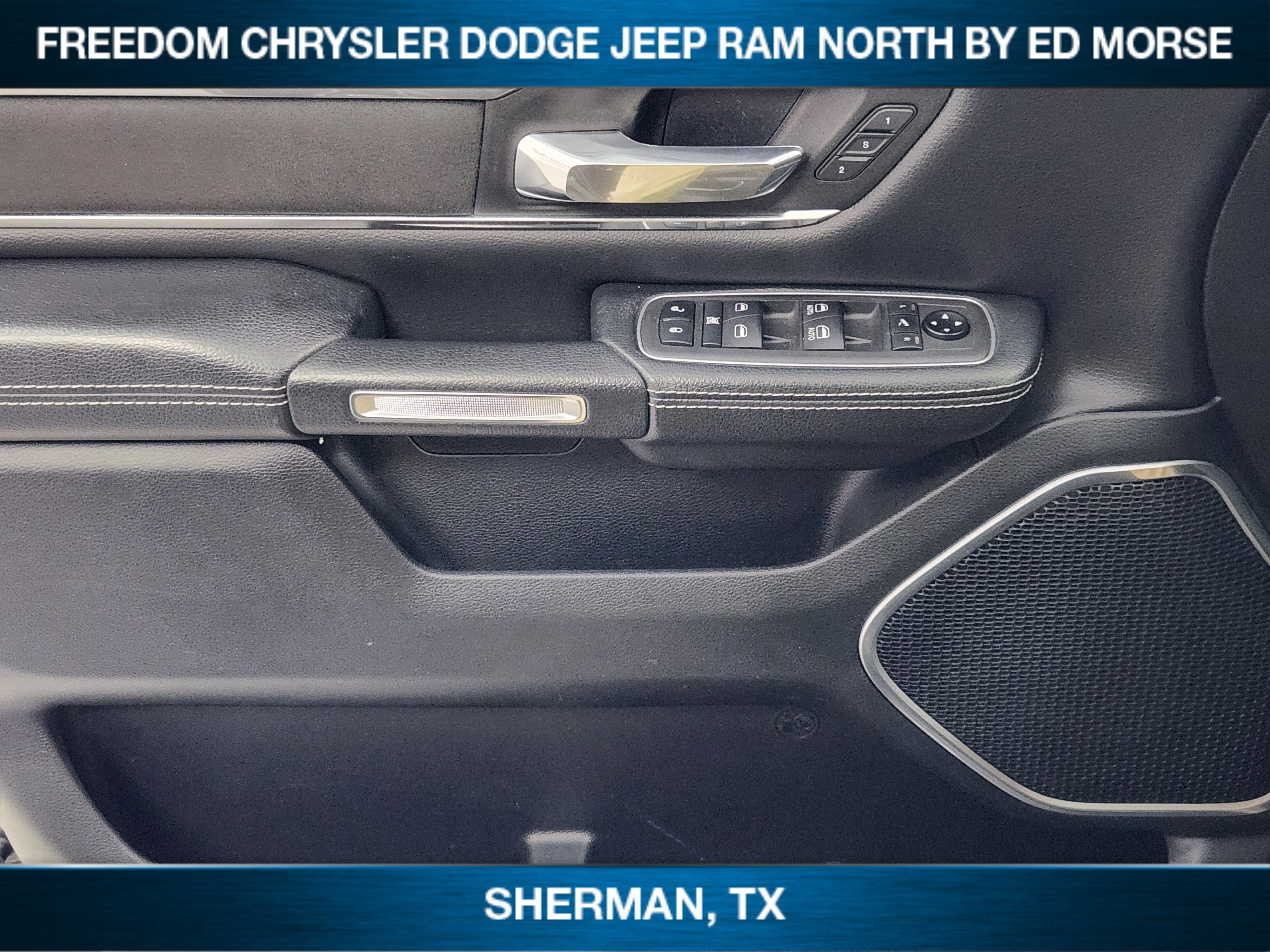2021 RAM 1500 Laramie Crew Cab 4x2 5'7' Box