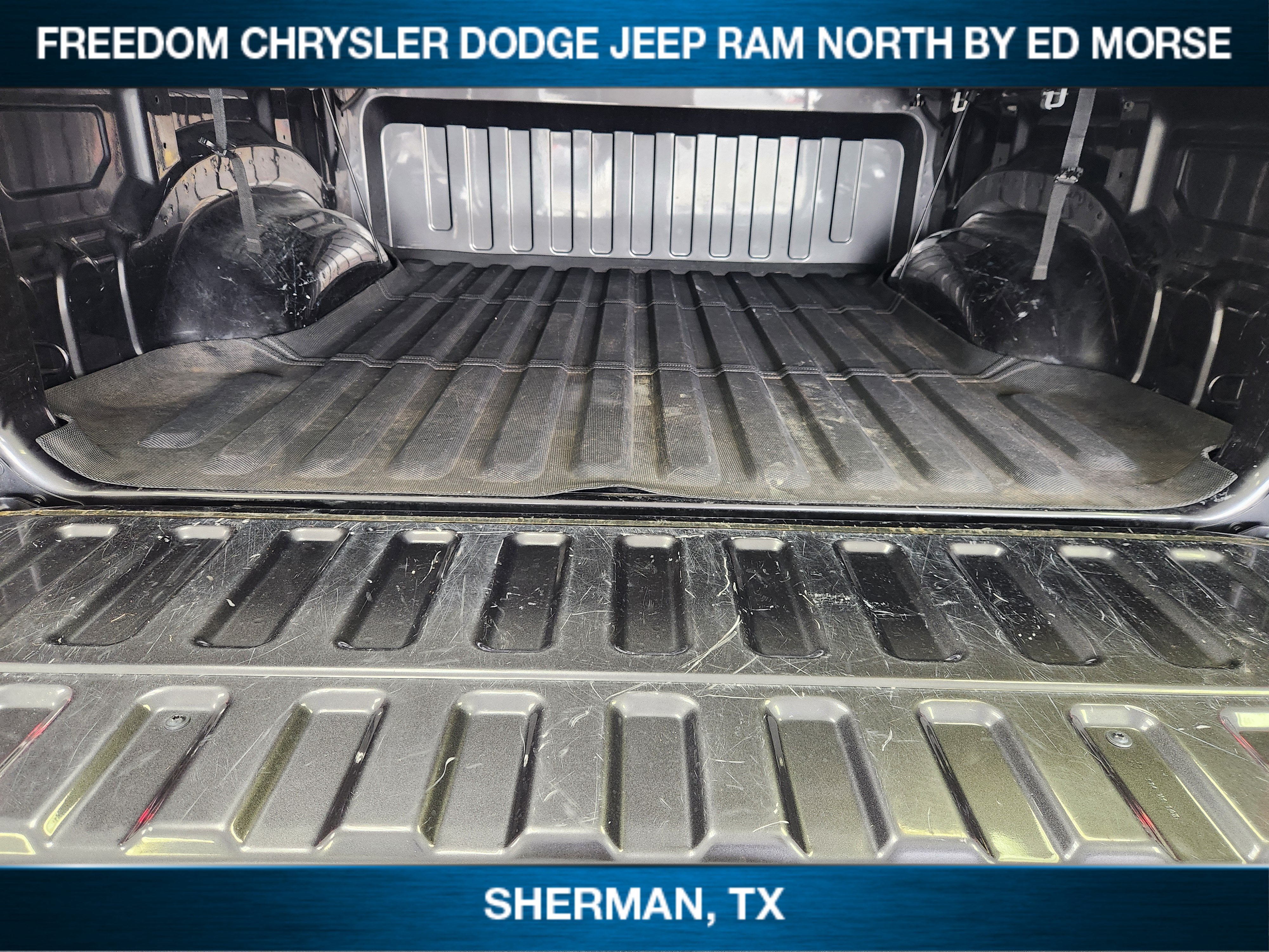 2021 RAM 1500 Laramie Crew Cab 4x2 5'7' Box