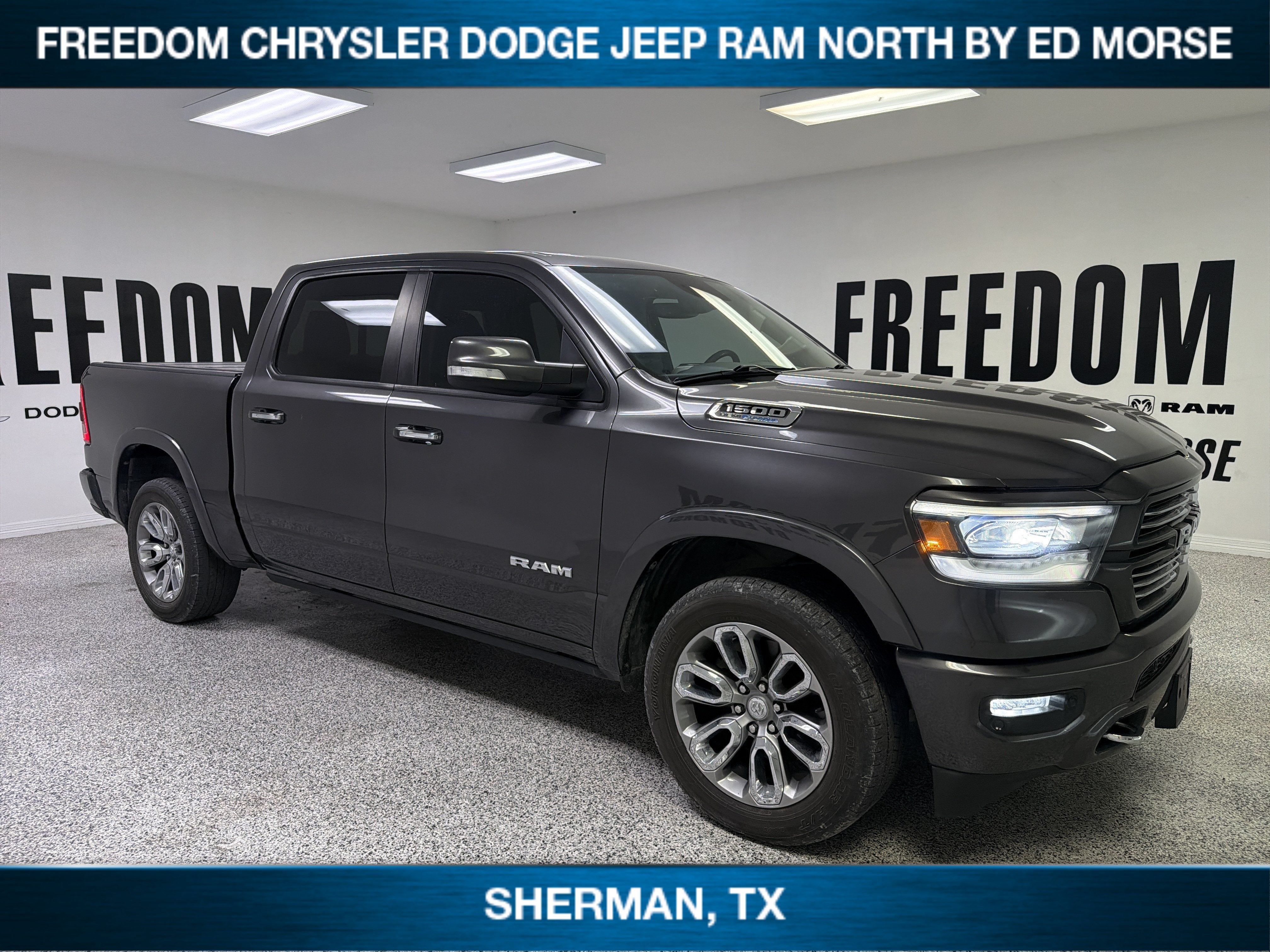 2021 RAM 1500 Laramie Crew Cab 4x2 5'7' Box