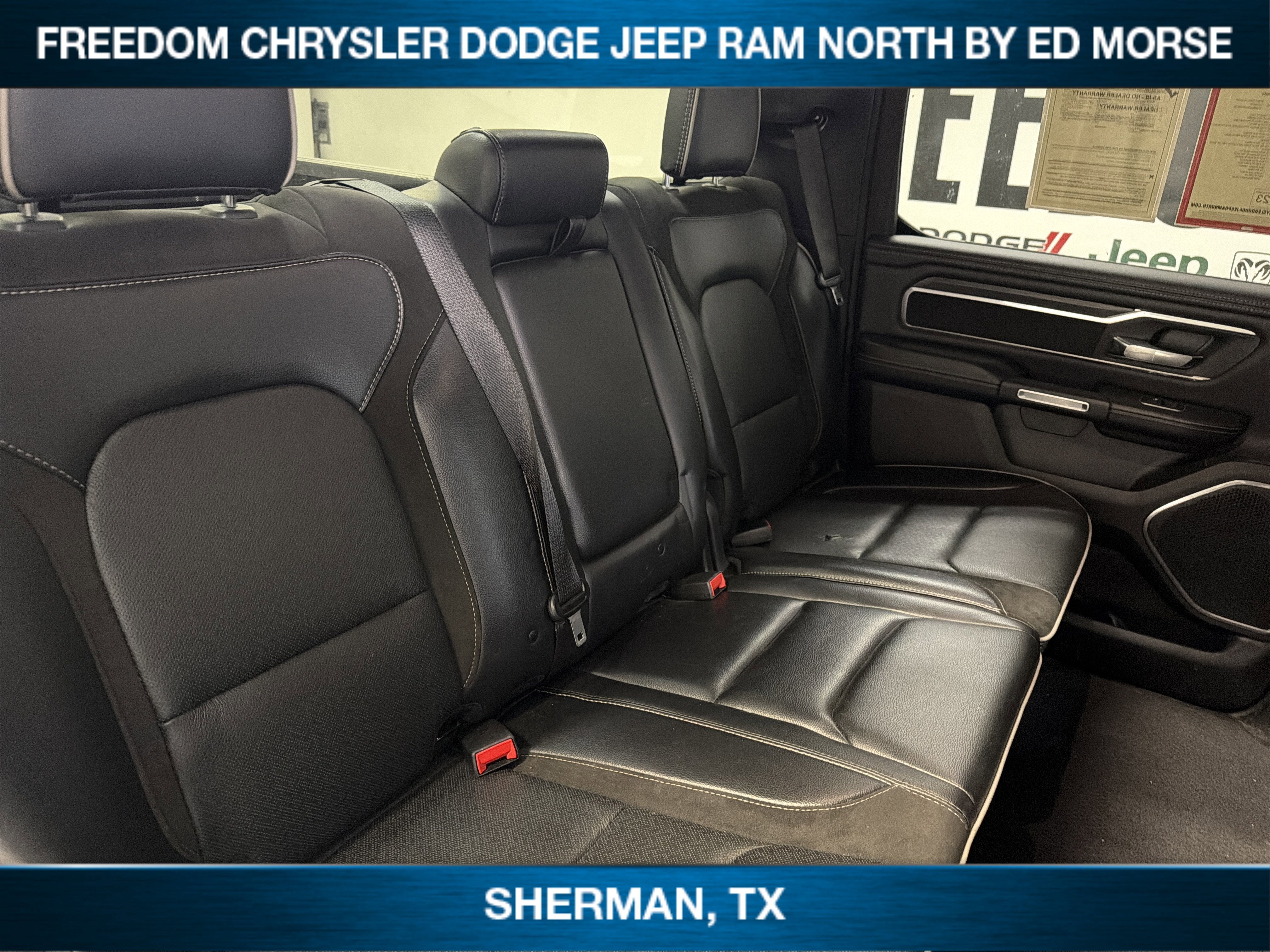 2024 RAM 1500 Laramie Crew Cab 4x2 5'7' Box
