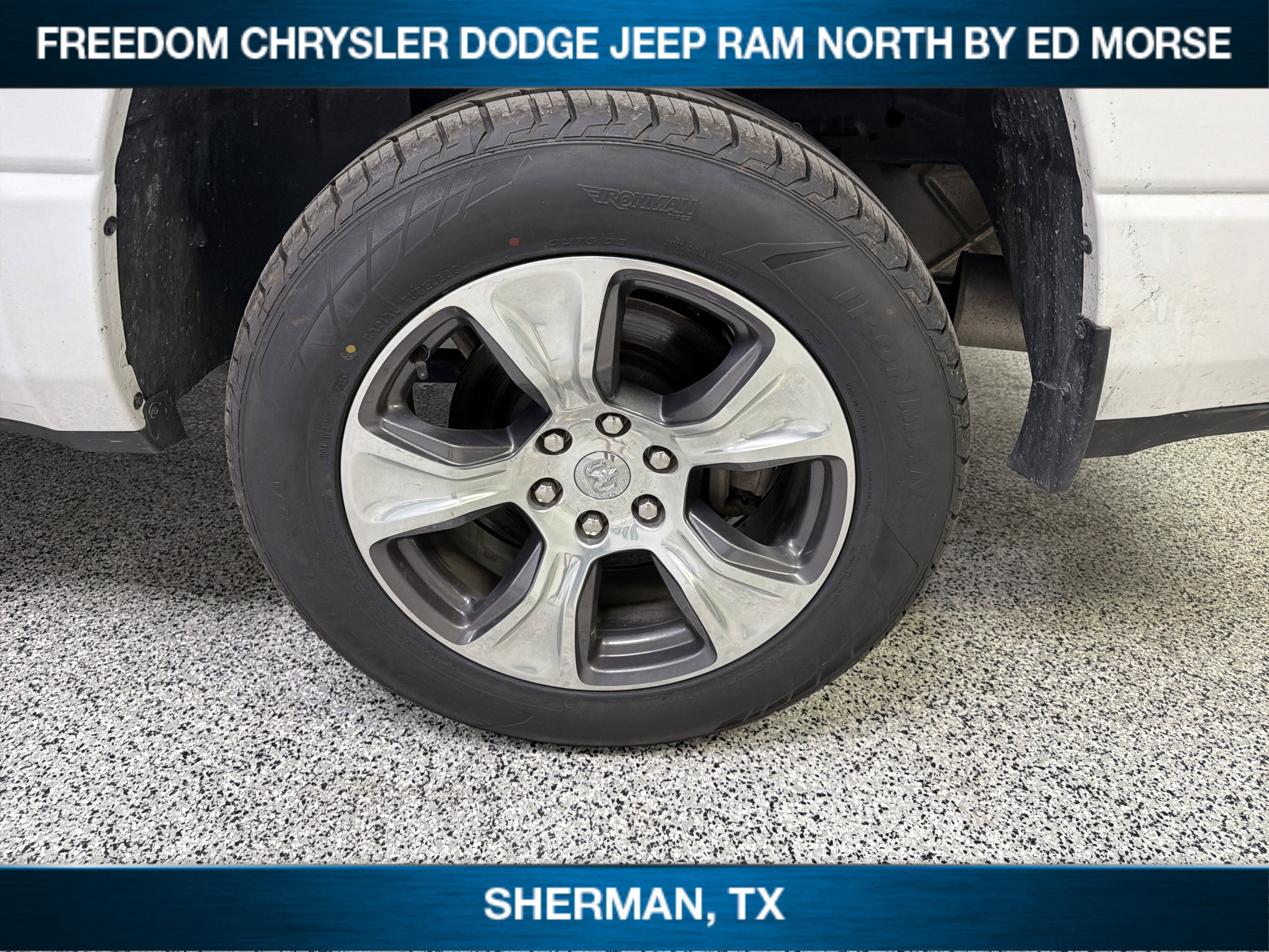 2024 RAM 1500 Laramie Crew Cab 4x2 5'7' Box