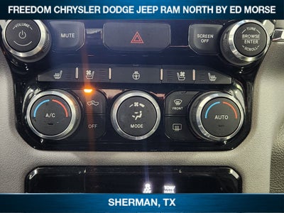 2024 RAM 1500 Laramie Crew Cab 4x2 5'7' Box