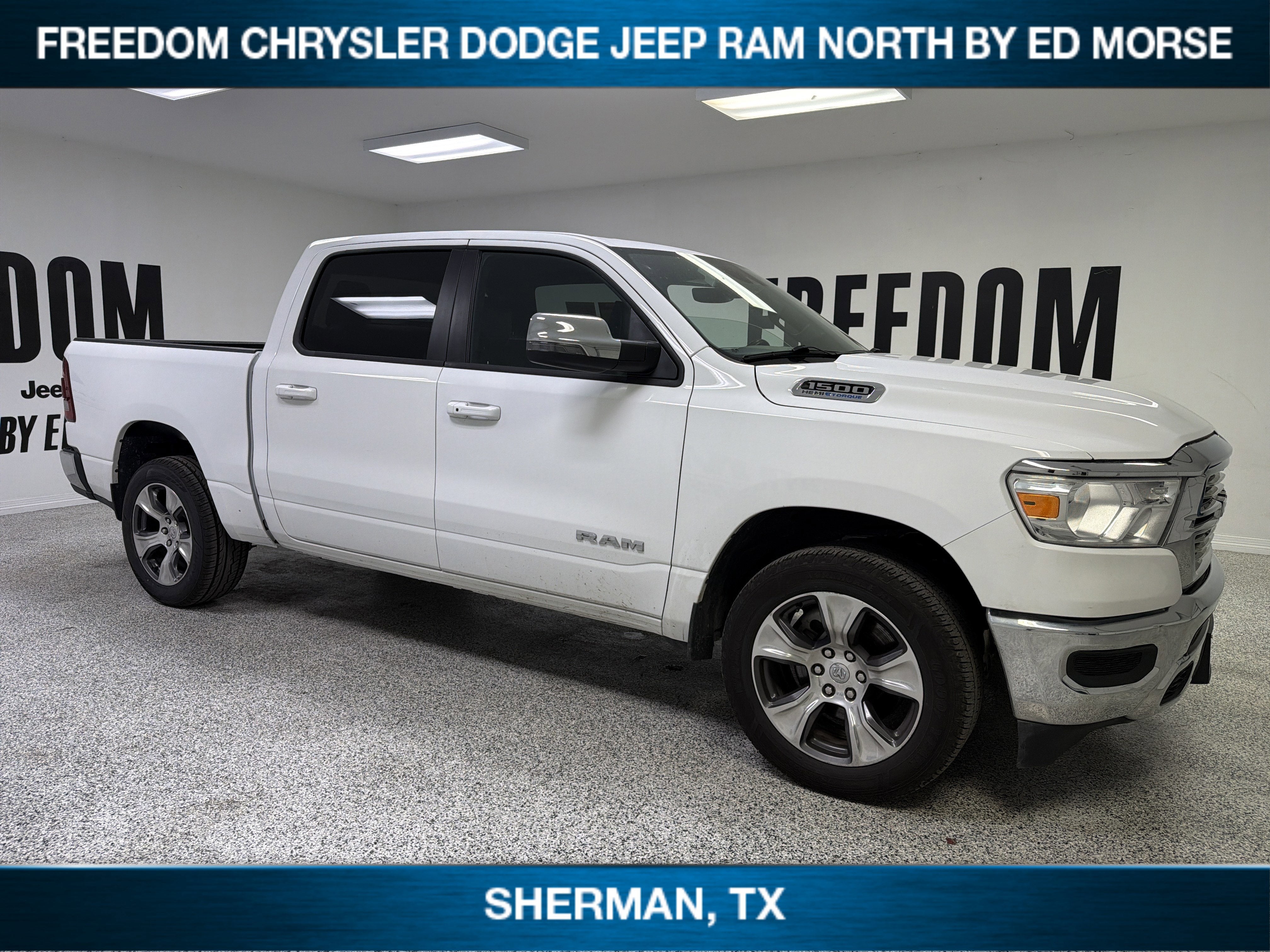2024 RAM 1500 Laramie Crew Cab 4x2 5'7' Box