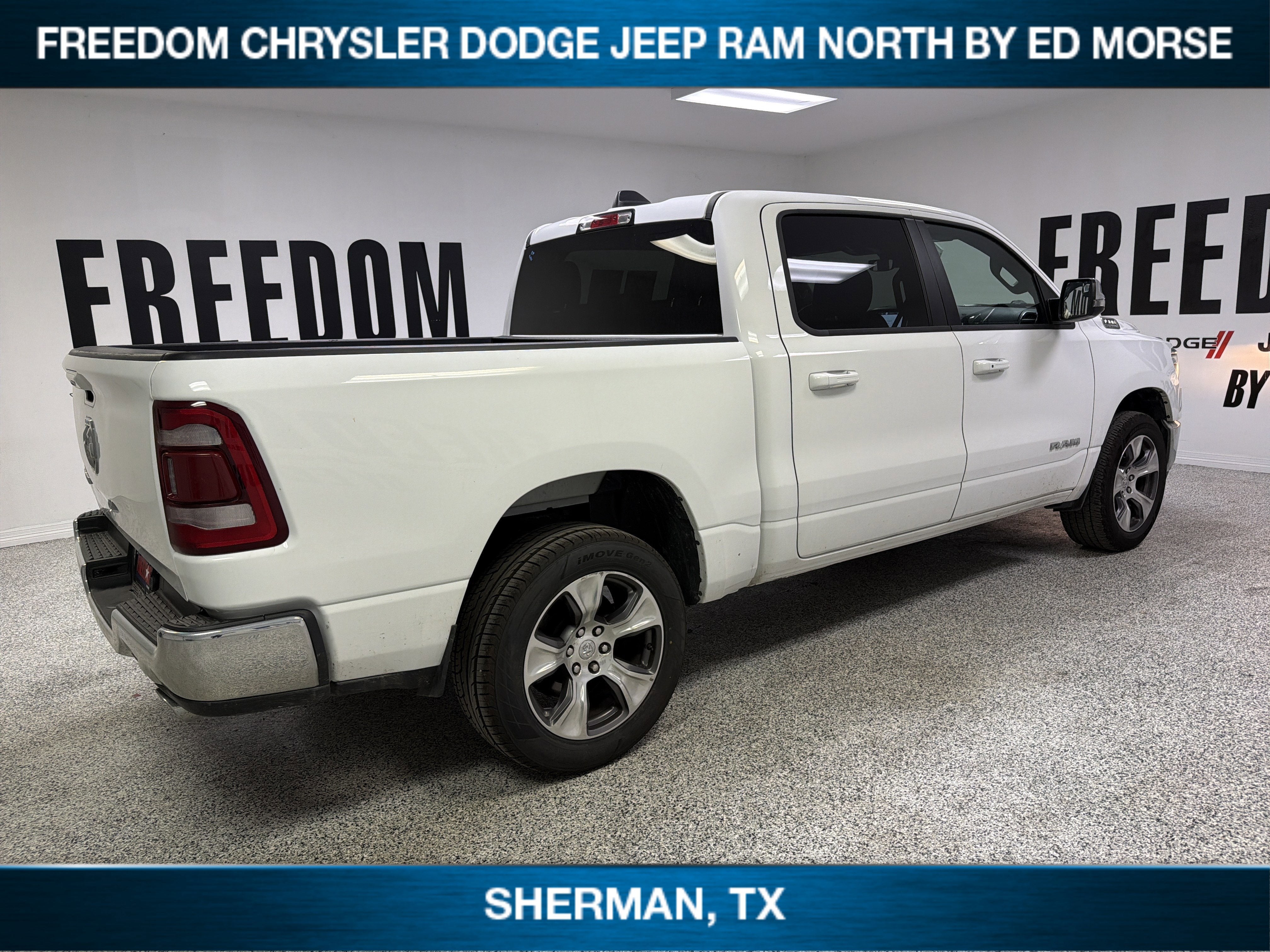 2024 RAM 1500 Laramie Crew Cab 4x2 5'7' Box