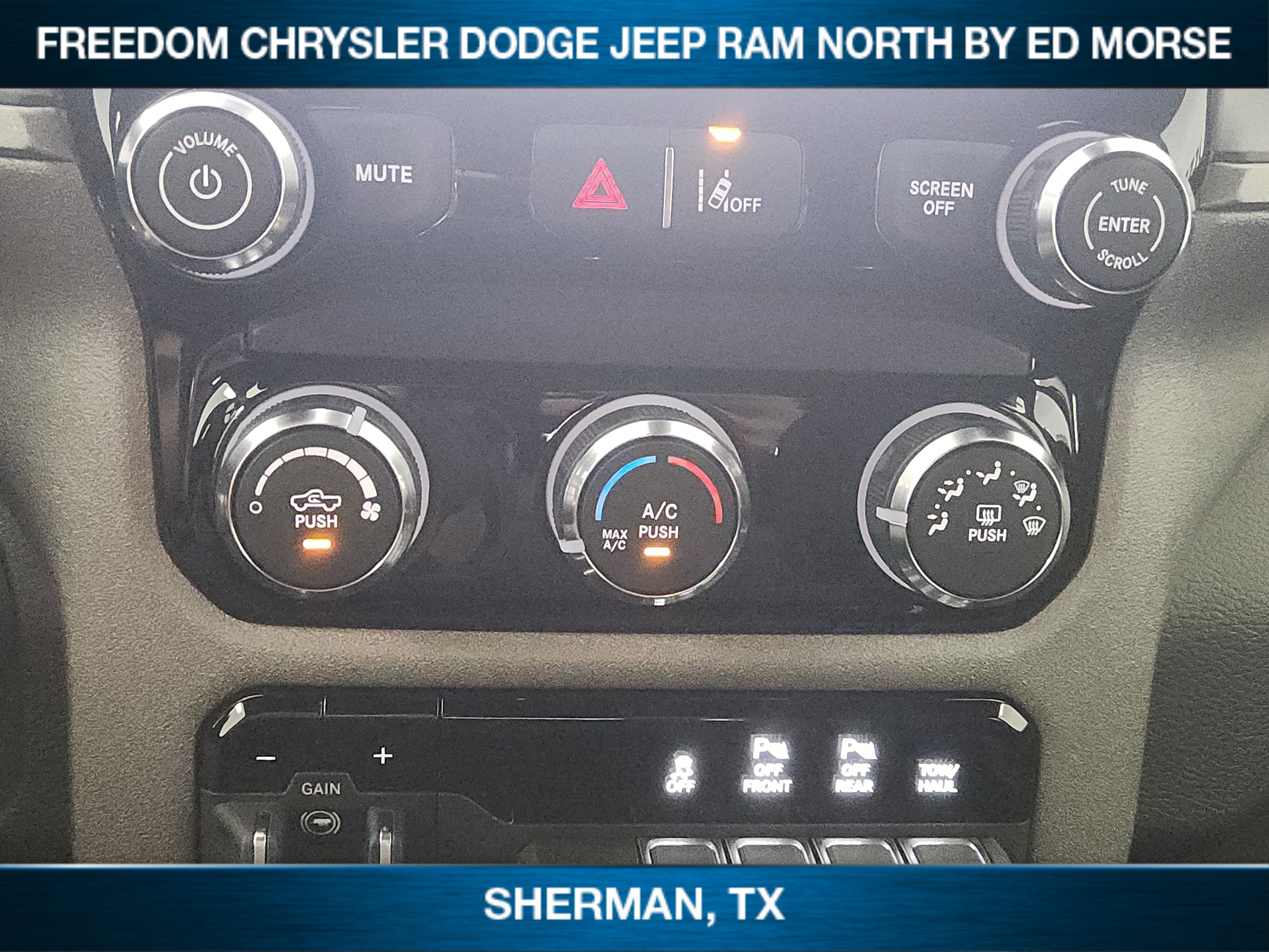 2026 RAM Ram 1500 RAM 1500 EXPRESS QUAD CAB 4X4 6'4' BOX