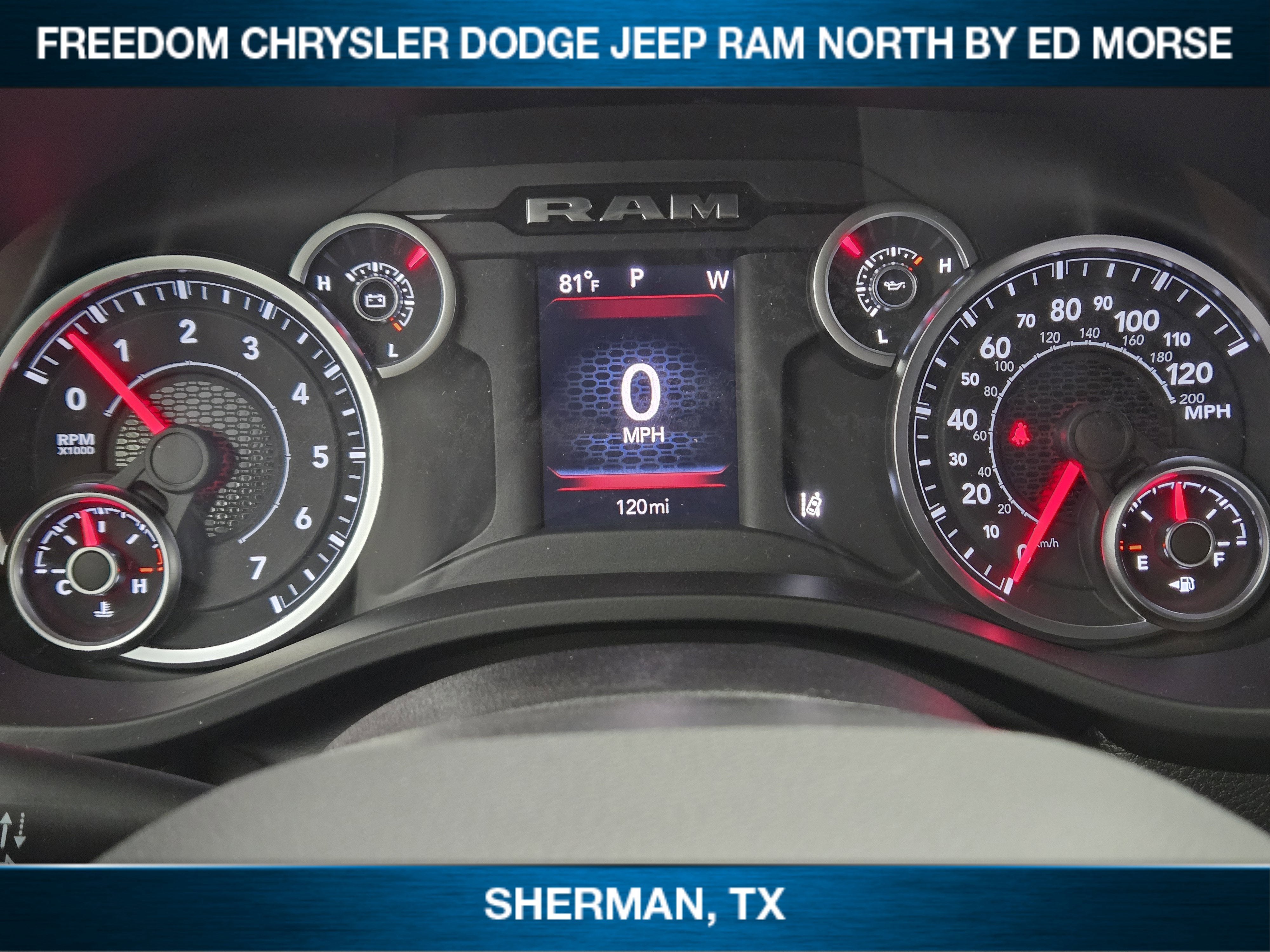 2026 RAM 1500 Tradesman Crew Cab 4x4 5'7' Box