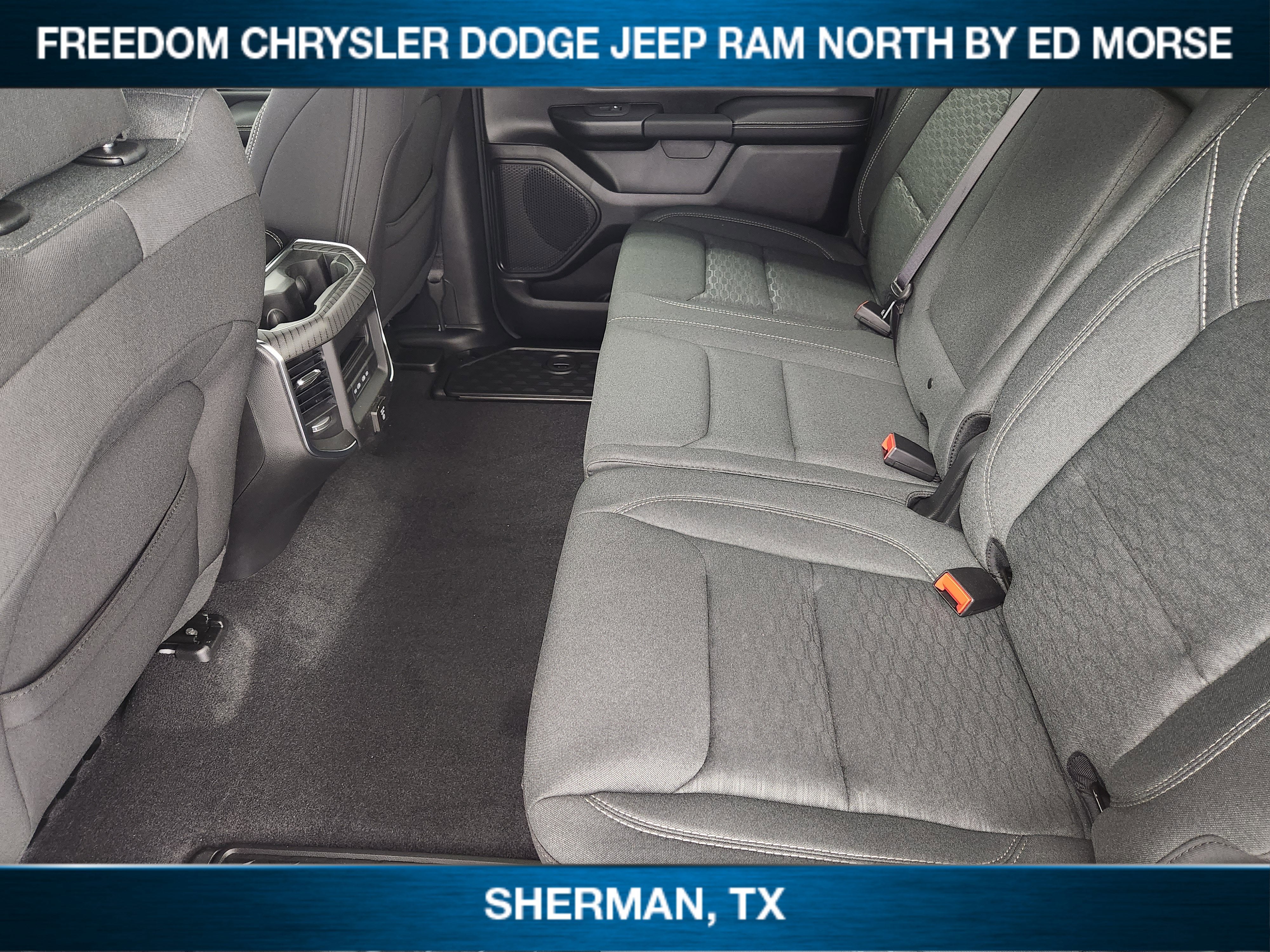 2026 RAM Ram 1500 RAM 1500 LONE STAR CREW CAB 4X4 5'7' BOX