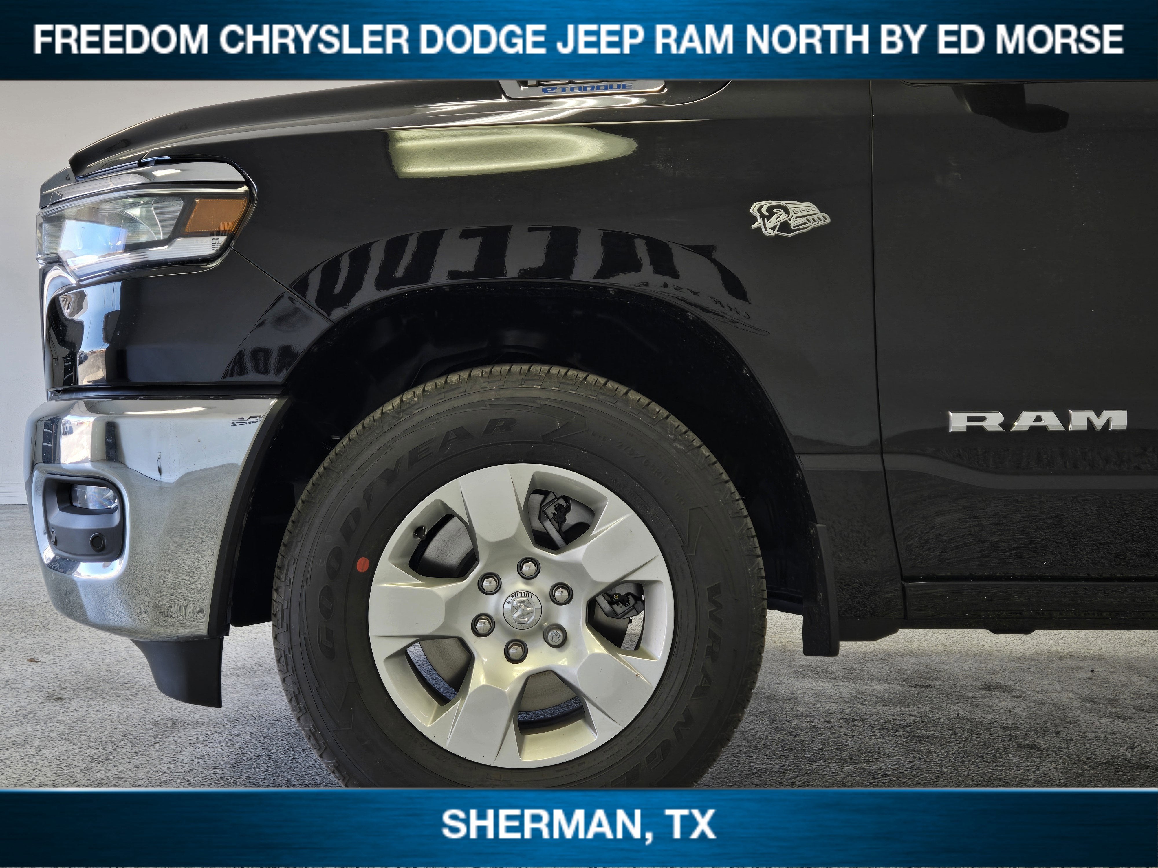 2026 RAM Ram 1500 RAM 1500 LONE STAR CREW CAB 4X4 5'7' BOX