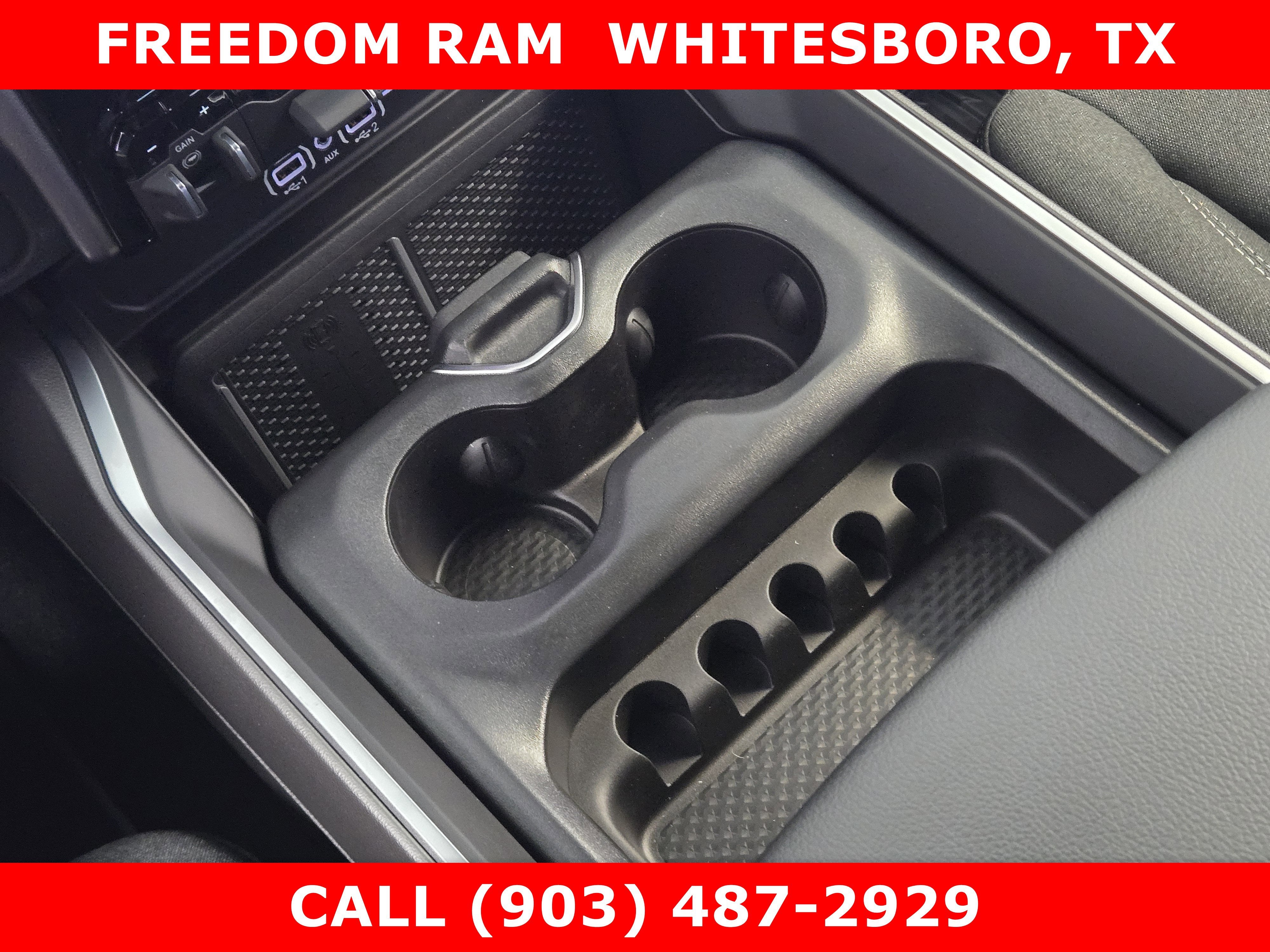 2026 RAM Ram 1500 RAM 1500 LONE STAR CREW CAB 4X4 5'7' BOX