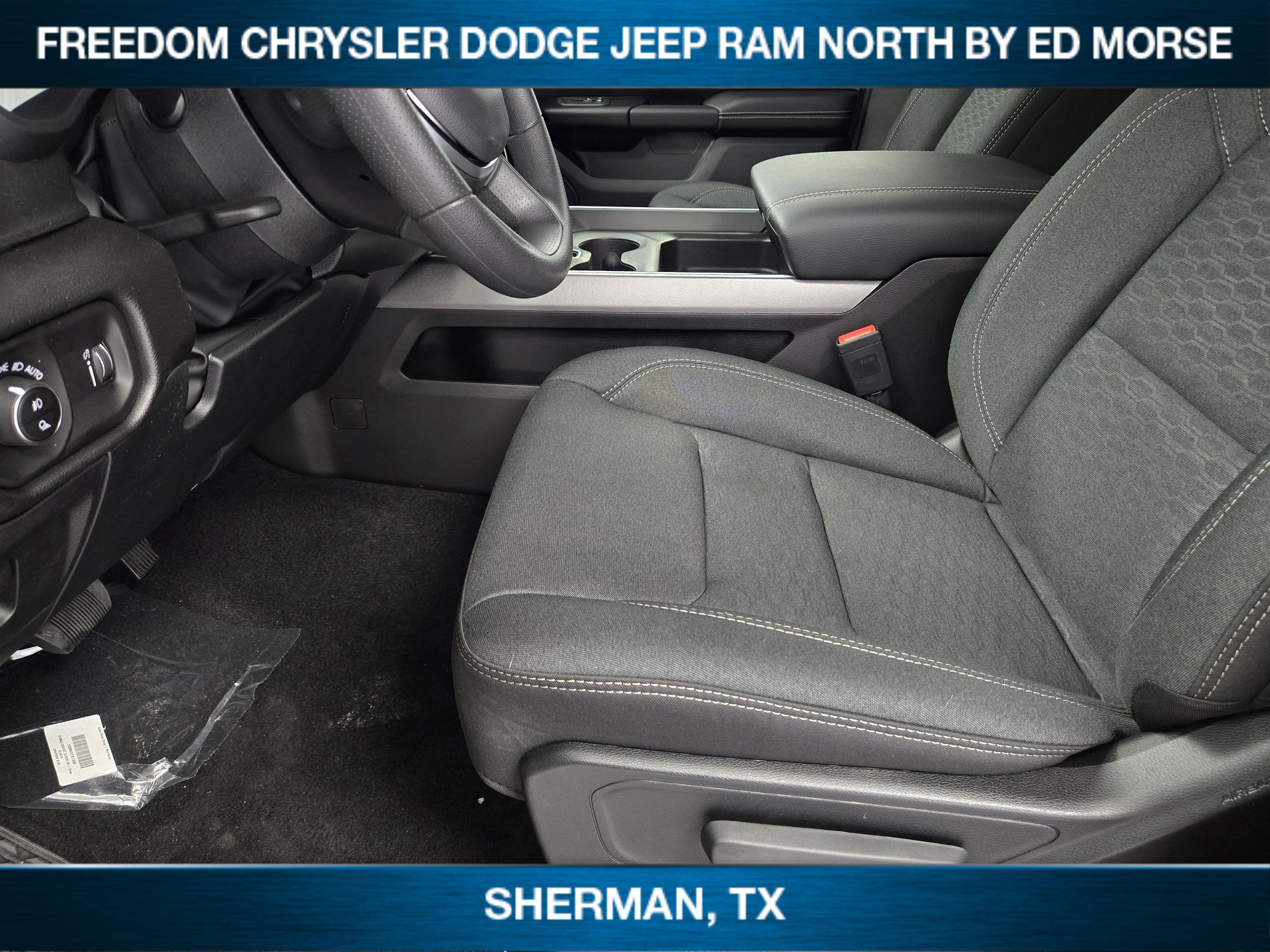 2026 RAM Ram 1500 RAM 1500 LONE STAR CREW CAB 4X4 5'7' BOX