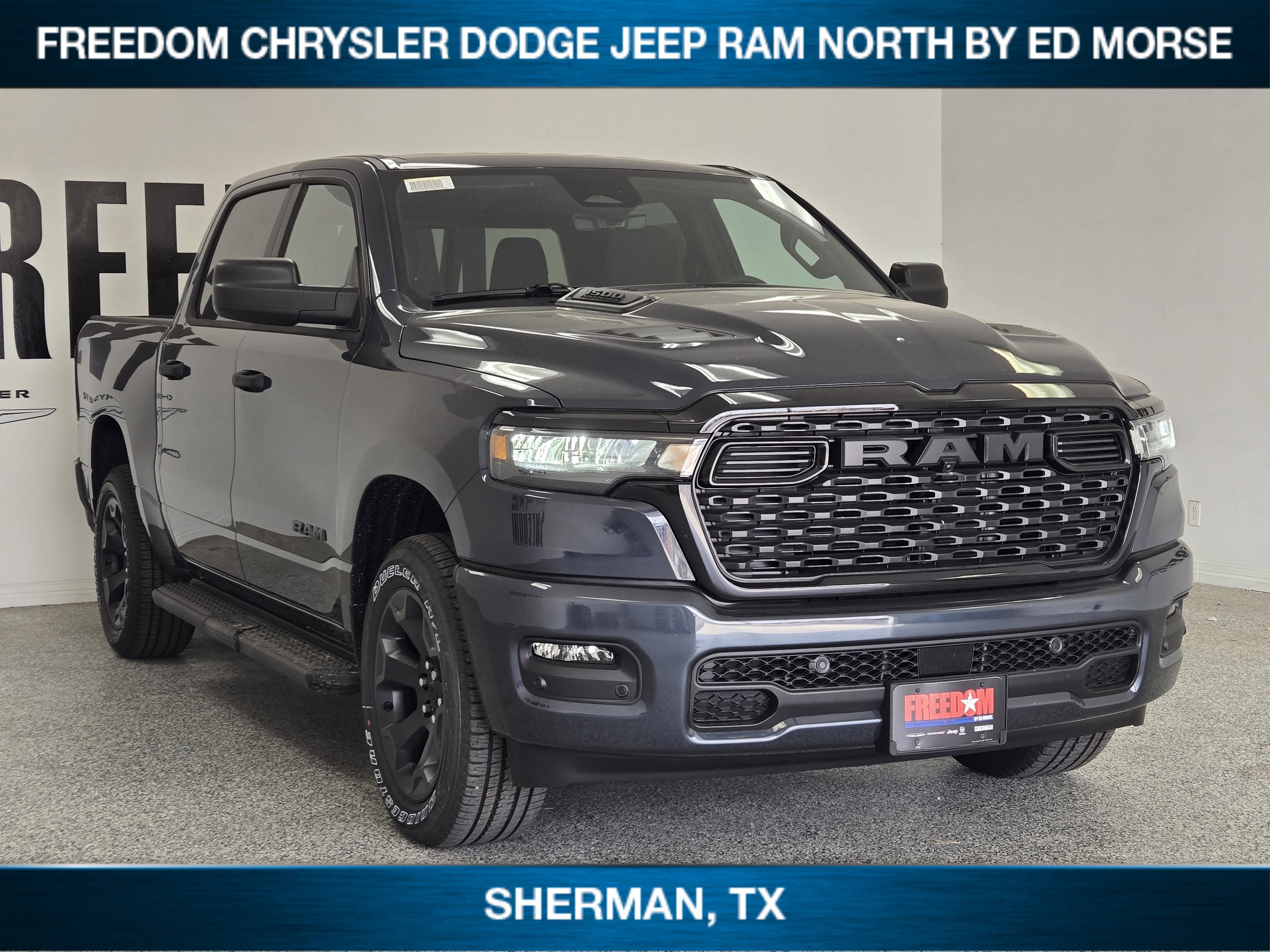 2026 RAM Ram 1500 RAM 1500 EXPRESS CREW CAB 4X4 5'7' BOX