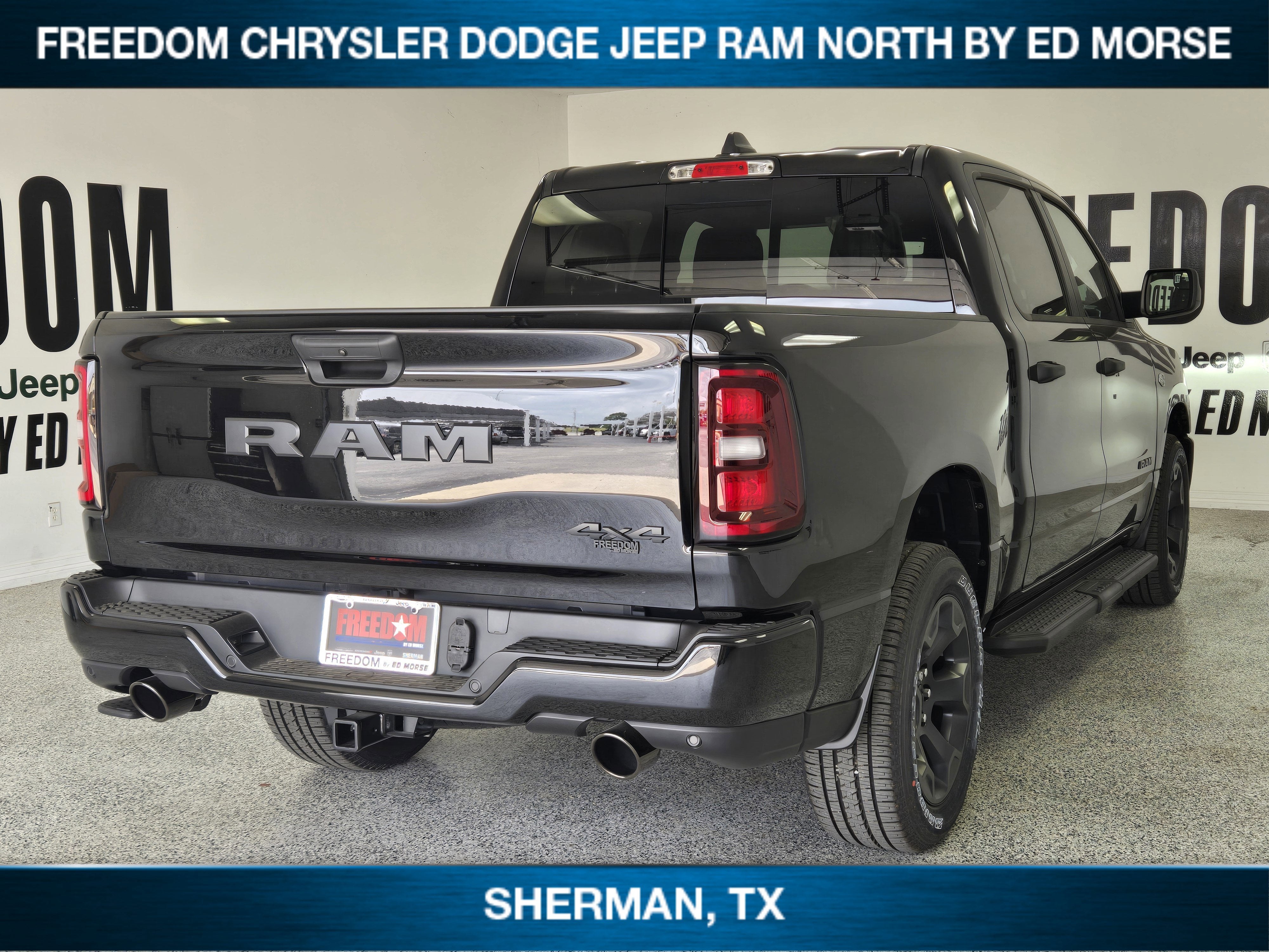 2026 RAM Ram 1500 RAM 1500 EXPRESS CREW CAB 4X4 5'7' BOX