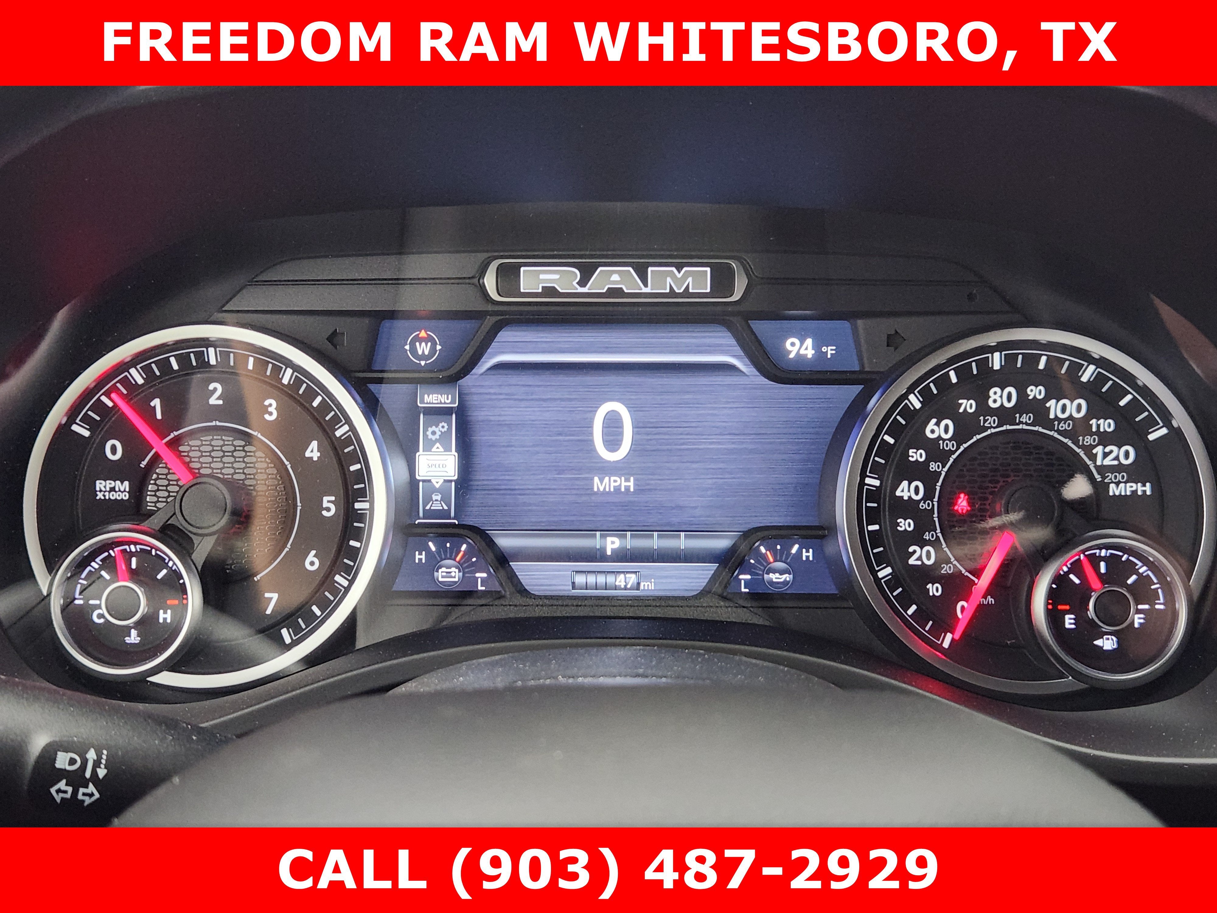 2026 RAM Ram 1500 RAM 1500 EXPRESS CREW CAB 4X4 5'7' BOX