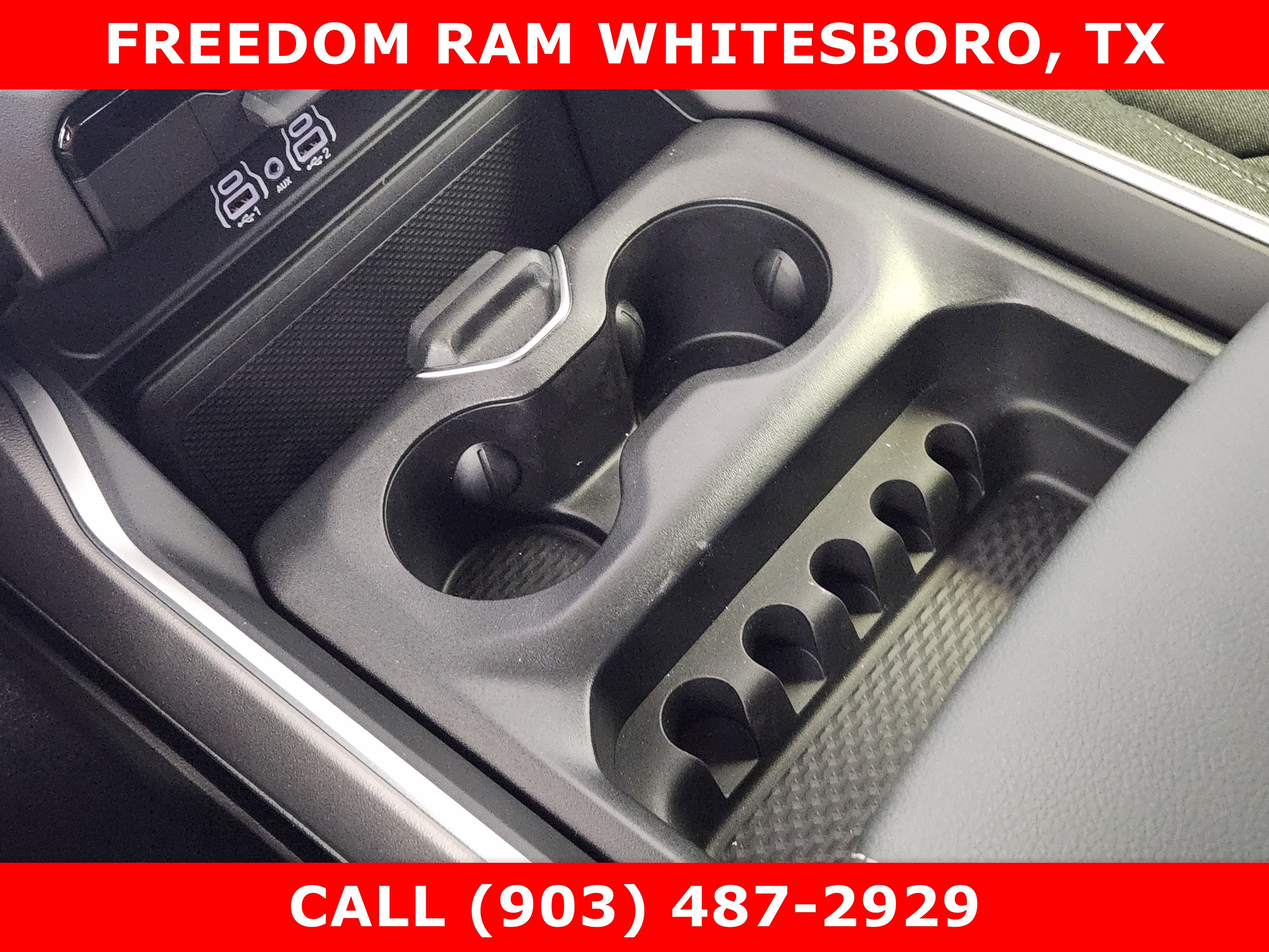 2026 RAM Ram 1500 RAM 1500 EXPRESS CREW CAB 4X4 5'7' BOX