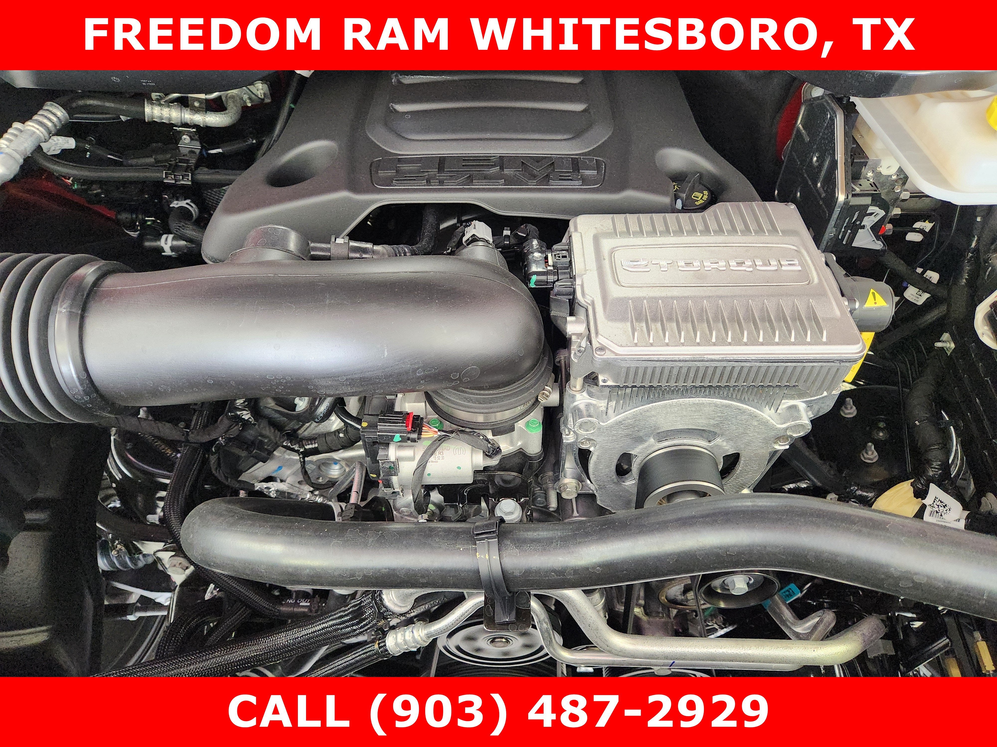 2026 RAM Ram 1500 RAM 1500 EXPRESS CREW CAB 4X4 5'7' BOX