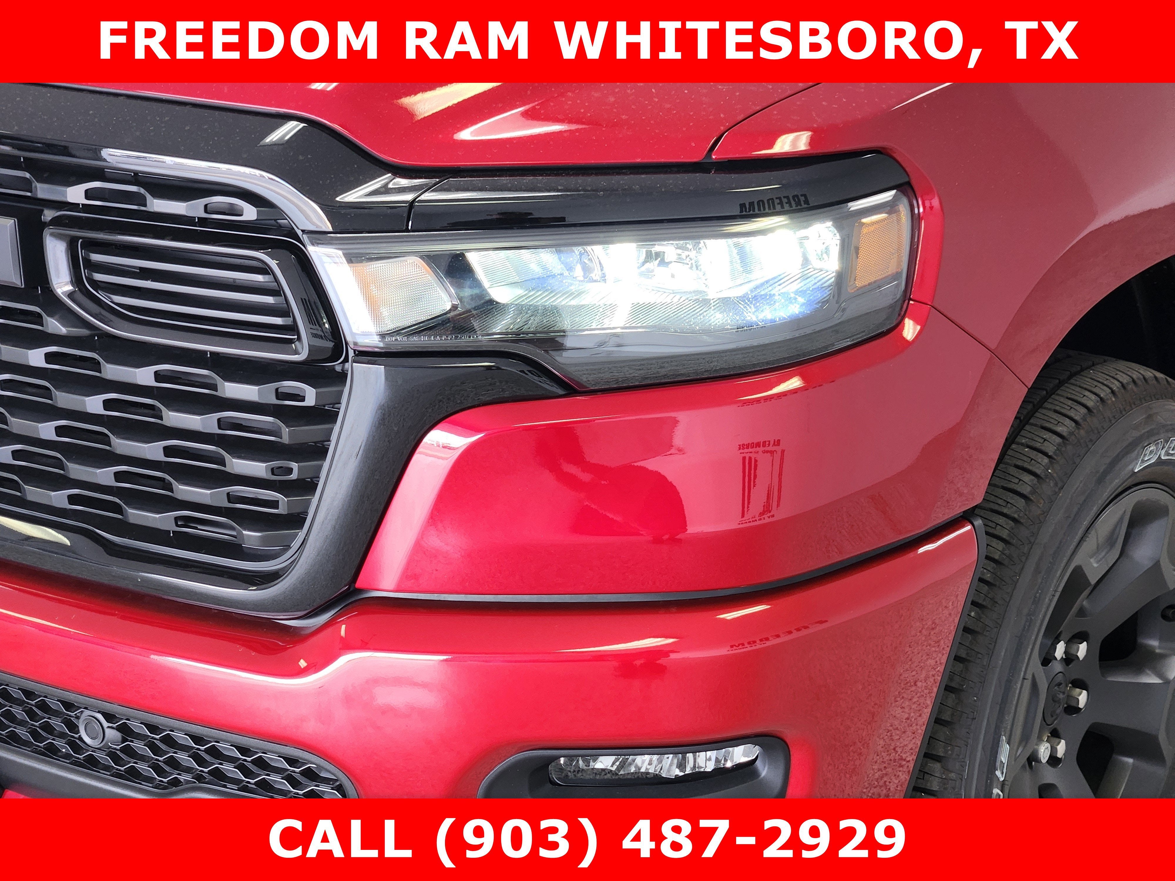 2026 RAM Ram 1500 RAM 1500 EXPRESS CREW CAB 4X4 5'7' BOX