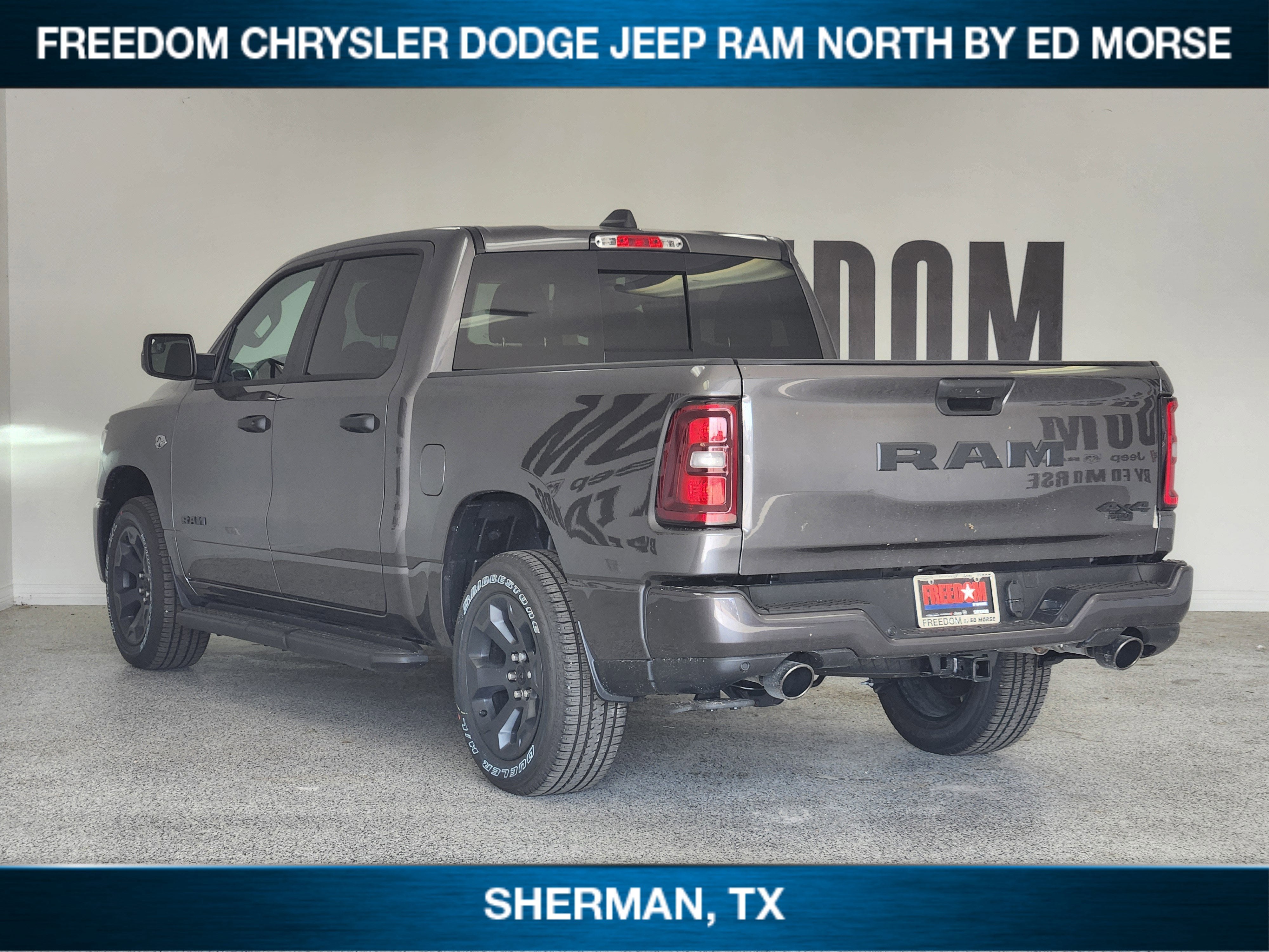 2026 RAM Ram 1500 RAM 1500 EXPRESS CREW CAB 4X4 5'7' BOX