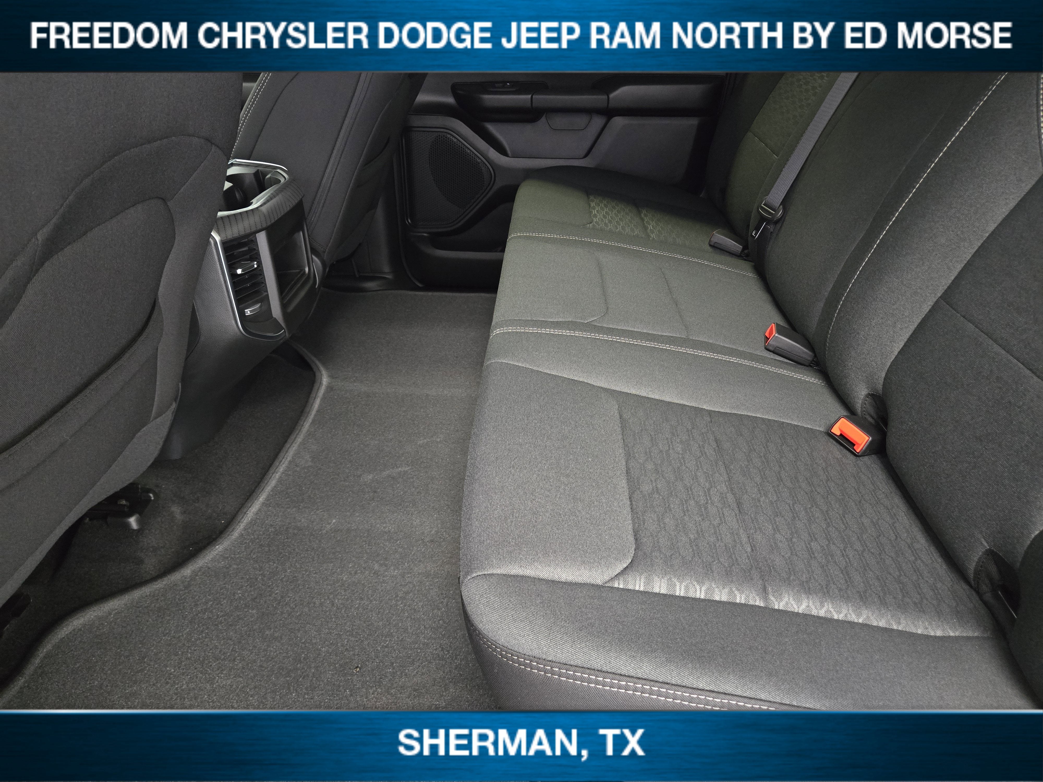 2026 RAM Ram 1500 RAM 1500 EXPRESS CREW CAB 4X4 5'7' BOX