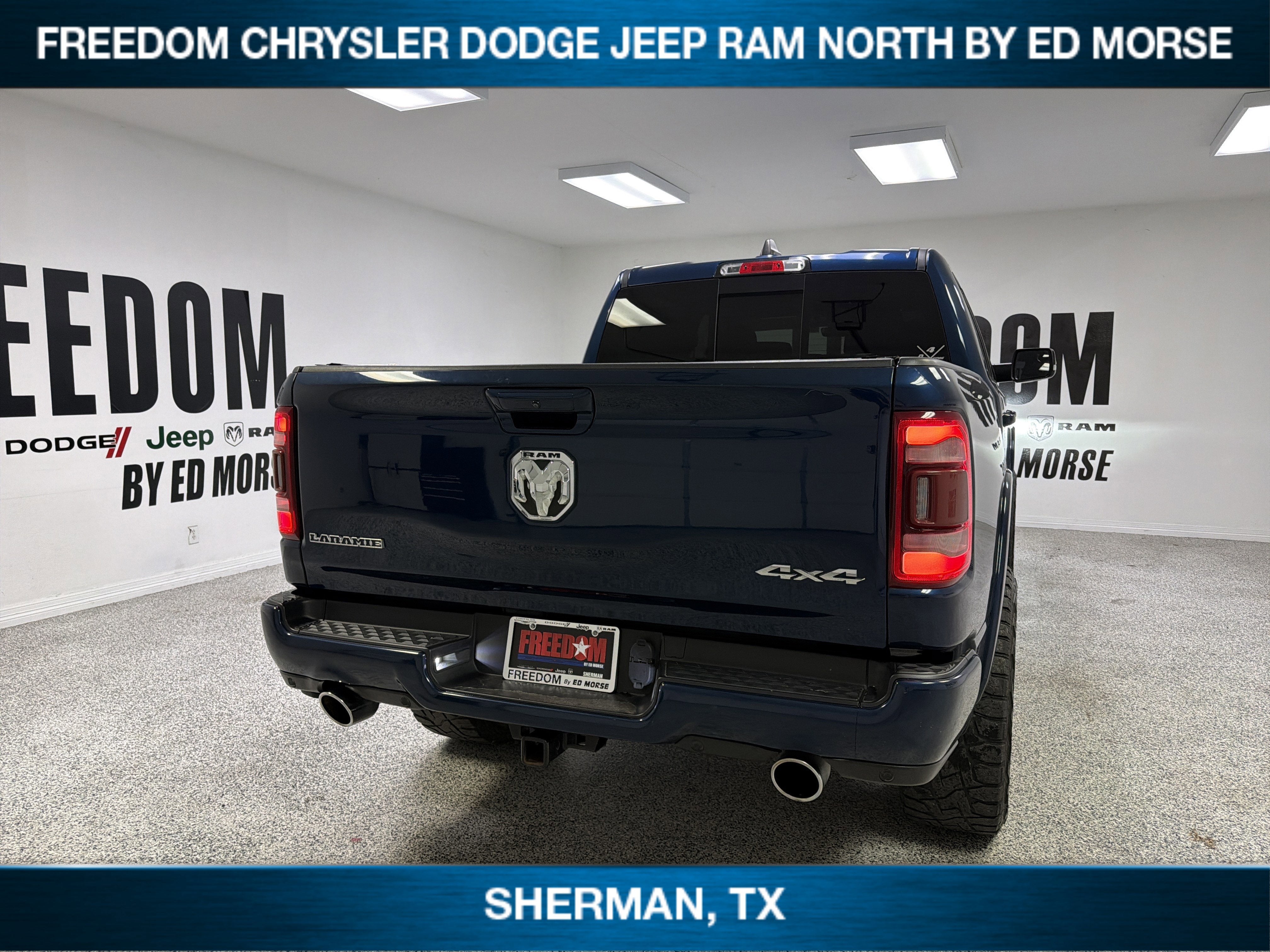 2021 RAM 1500 Laramie Crew Cab 4x4 5'7' Box