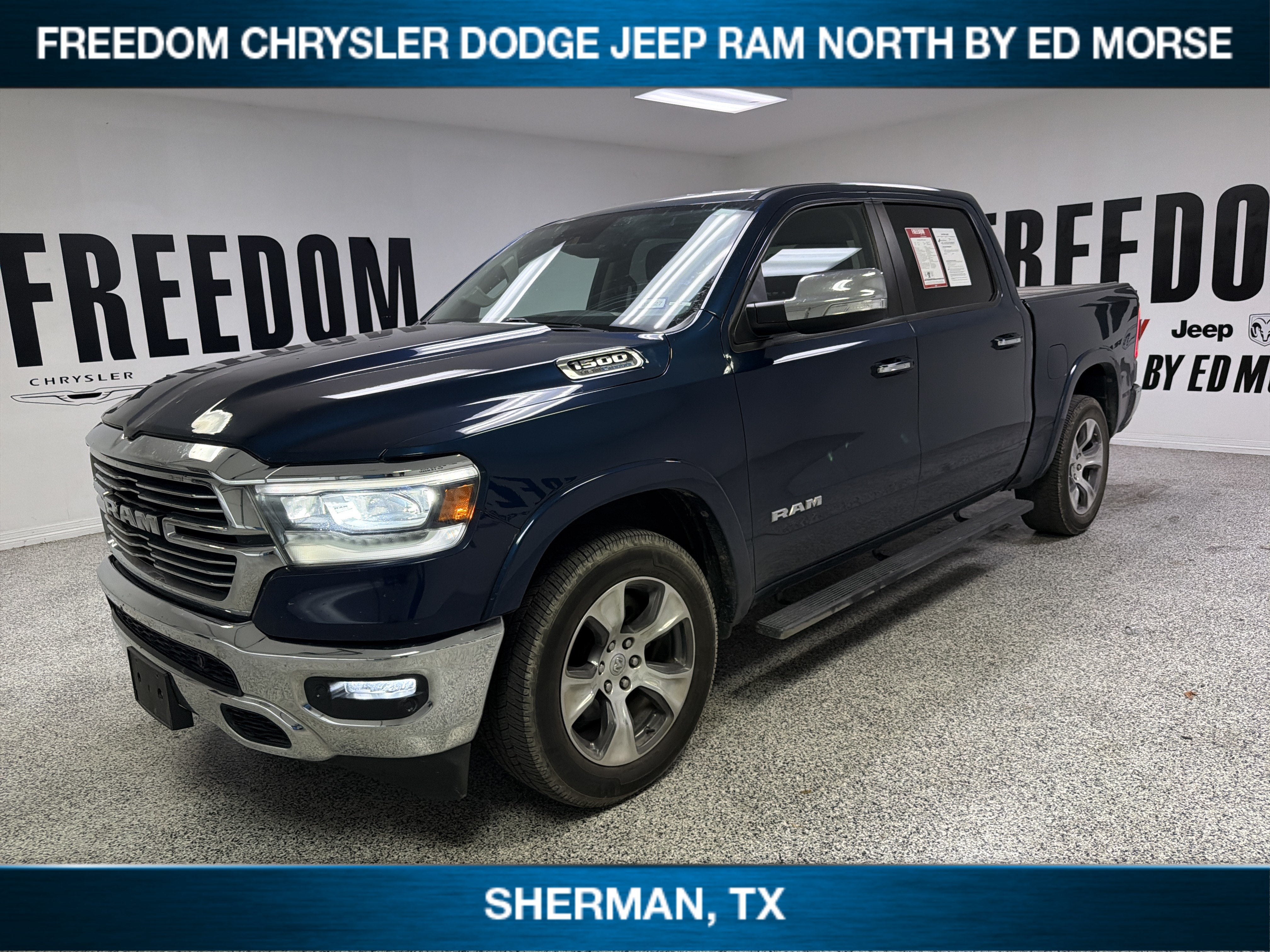 2022 RAM 1500 Laramie Crew Cab 4x4 5'7' Box