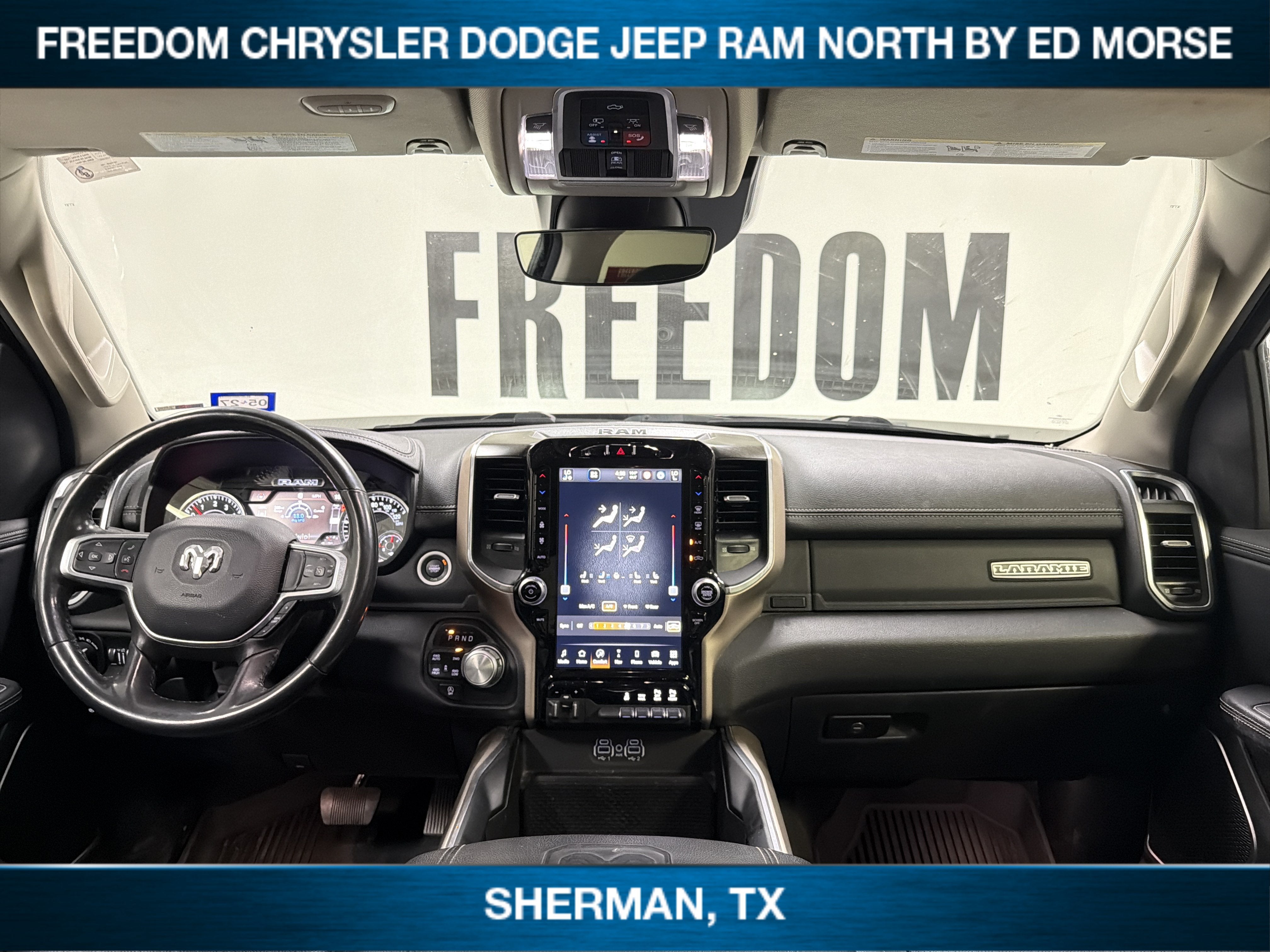 2022 RAM 1500 Laramie Crew Cab 4x4 5'7' Box
