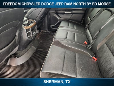 2022 RAM 1500 Laramie Crew Cab 4x4 5'7' Box