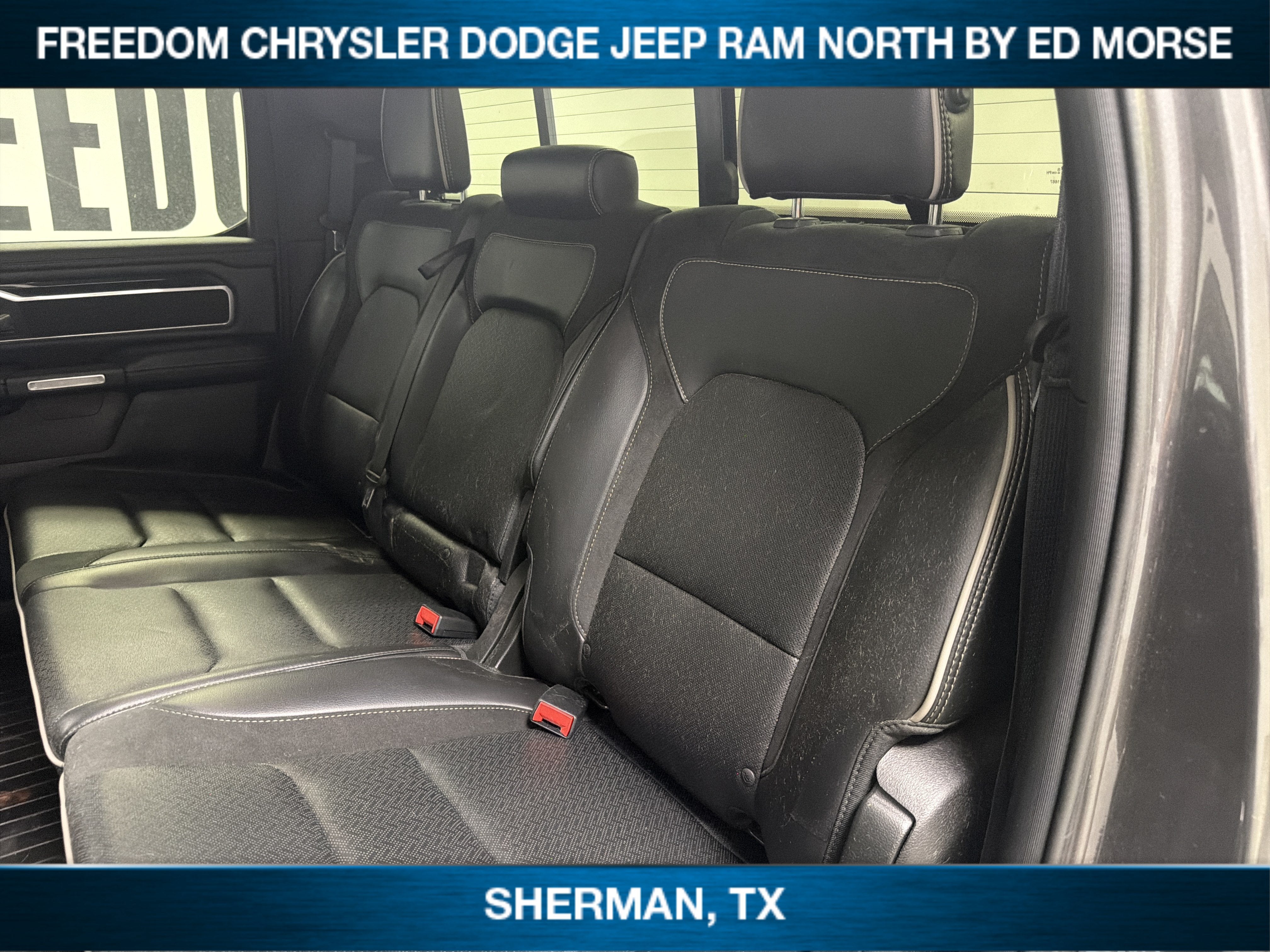 2019 RAM 1500 Laramie Crew Cab 4x4 5'7' Box