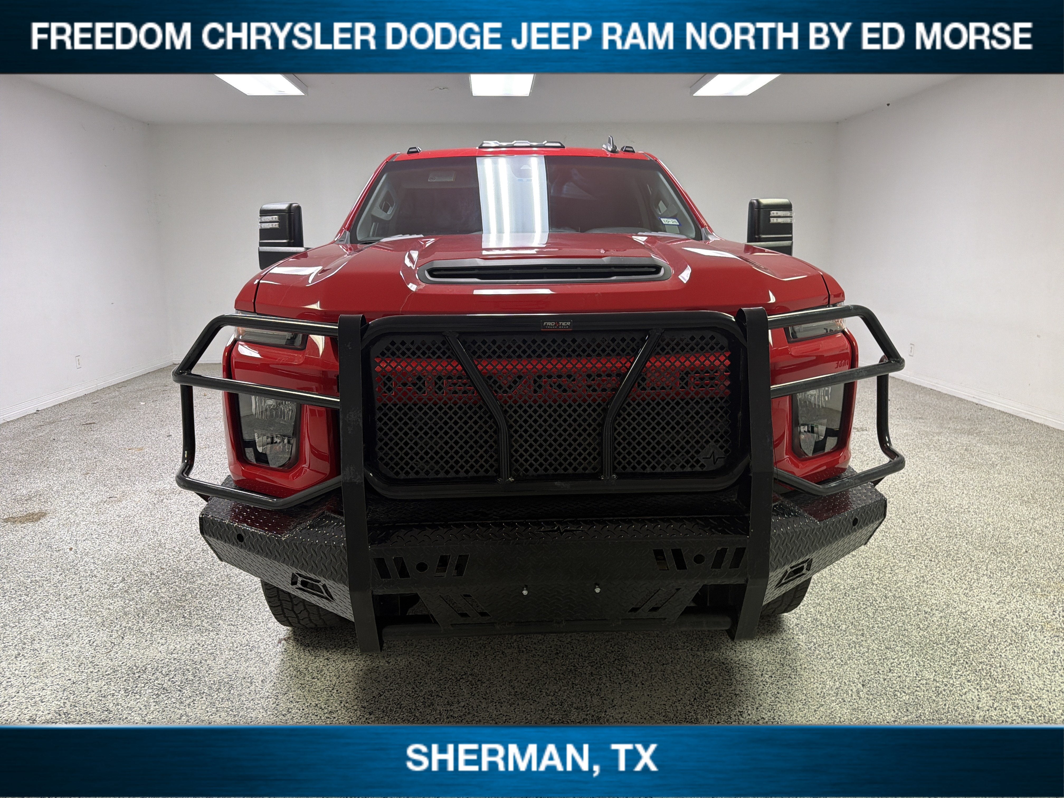 2023 Chevrolet Silverado 2500HD 4WD Crew Cab Standard Bed Custom
