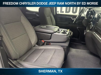 2023 Chevrolet Silverado 1500 4WD Crew Cab Standard Bed LT